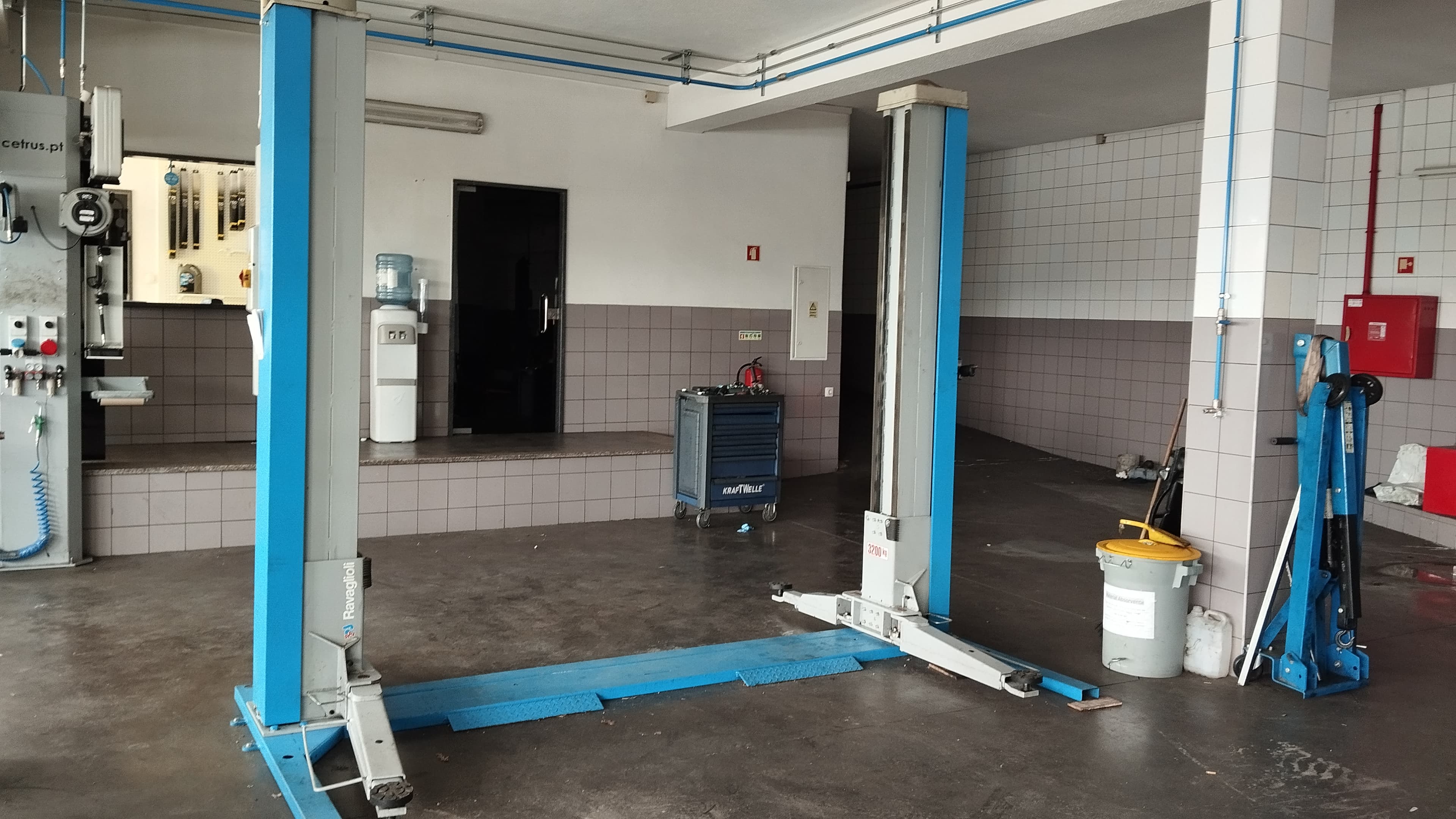 Equipamentos para a Manutenção e Reparação de Veículos — imagem 9