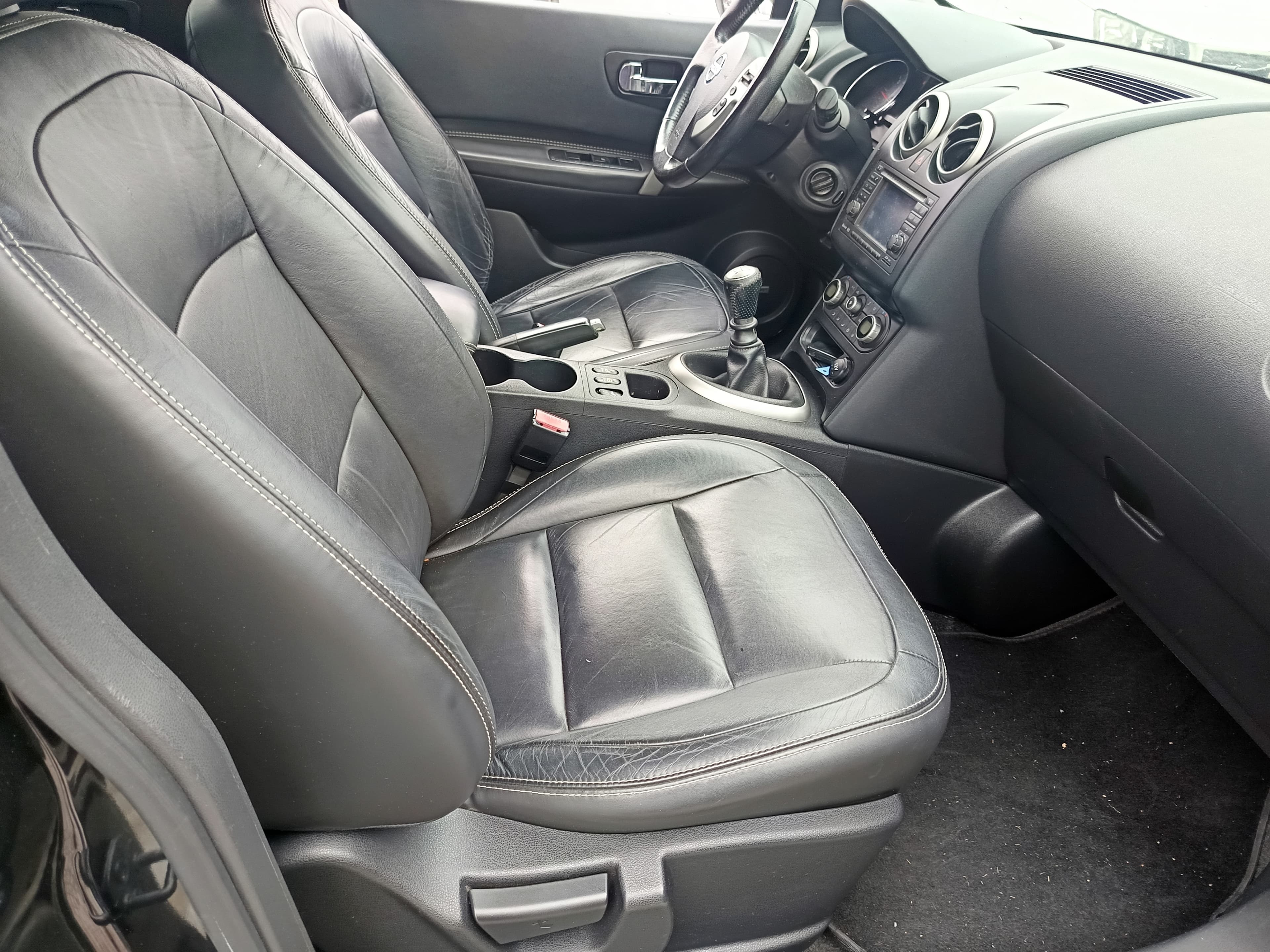 Nissan Qashqai · Ano 2010 — image 24