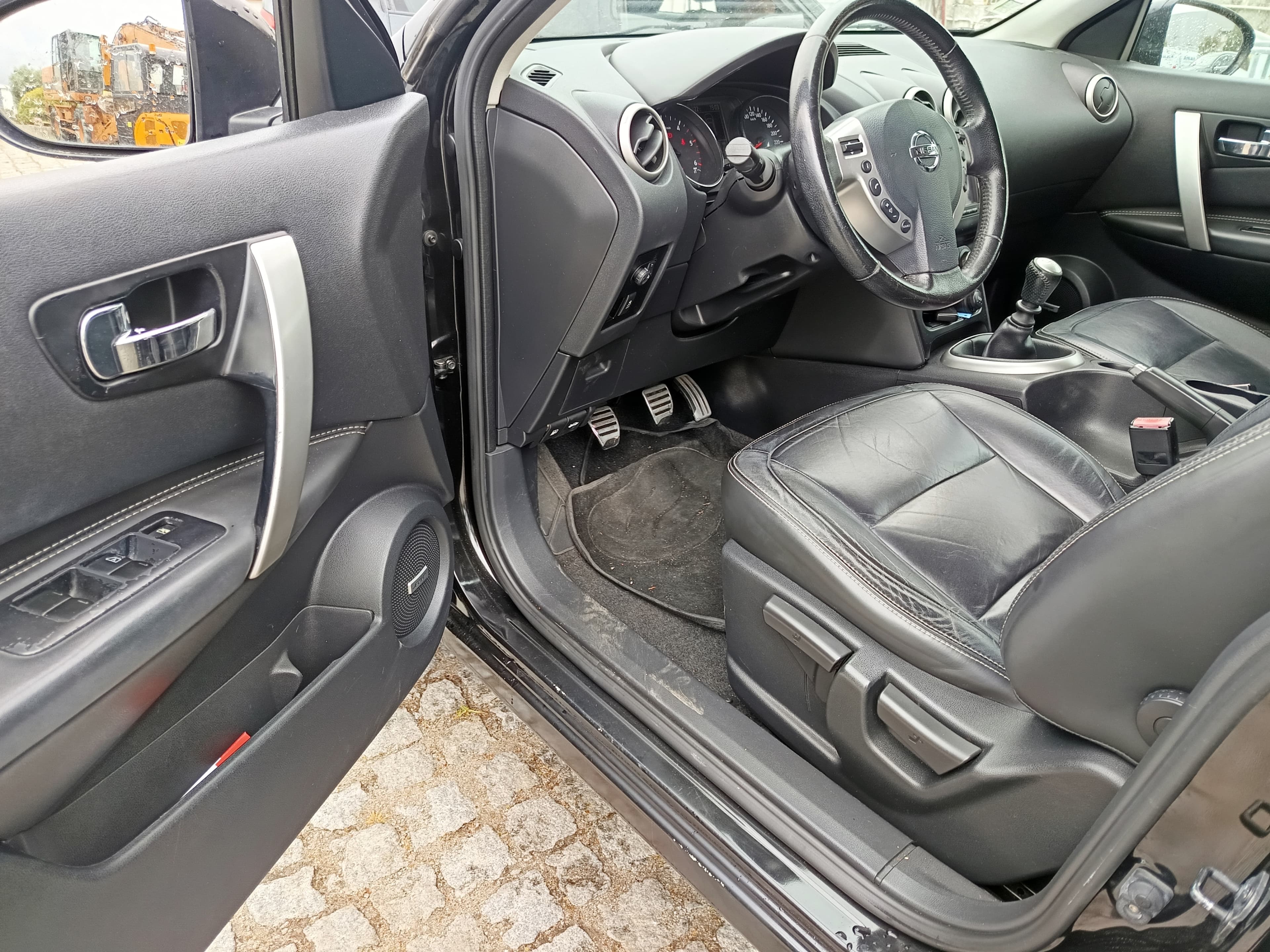 Nissan Qashqai · Ano 2010 — image 28