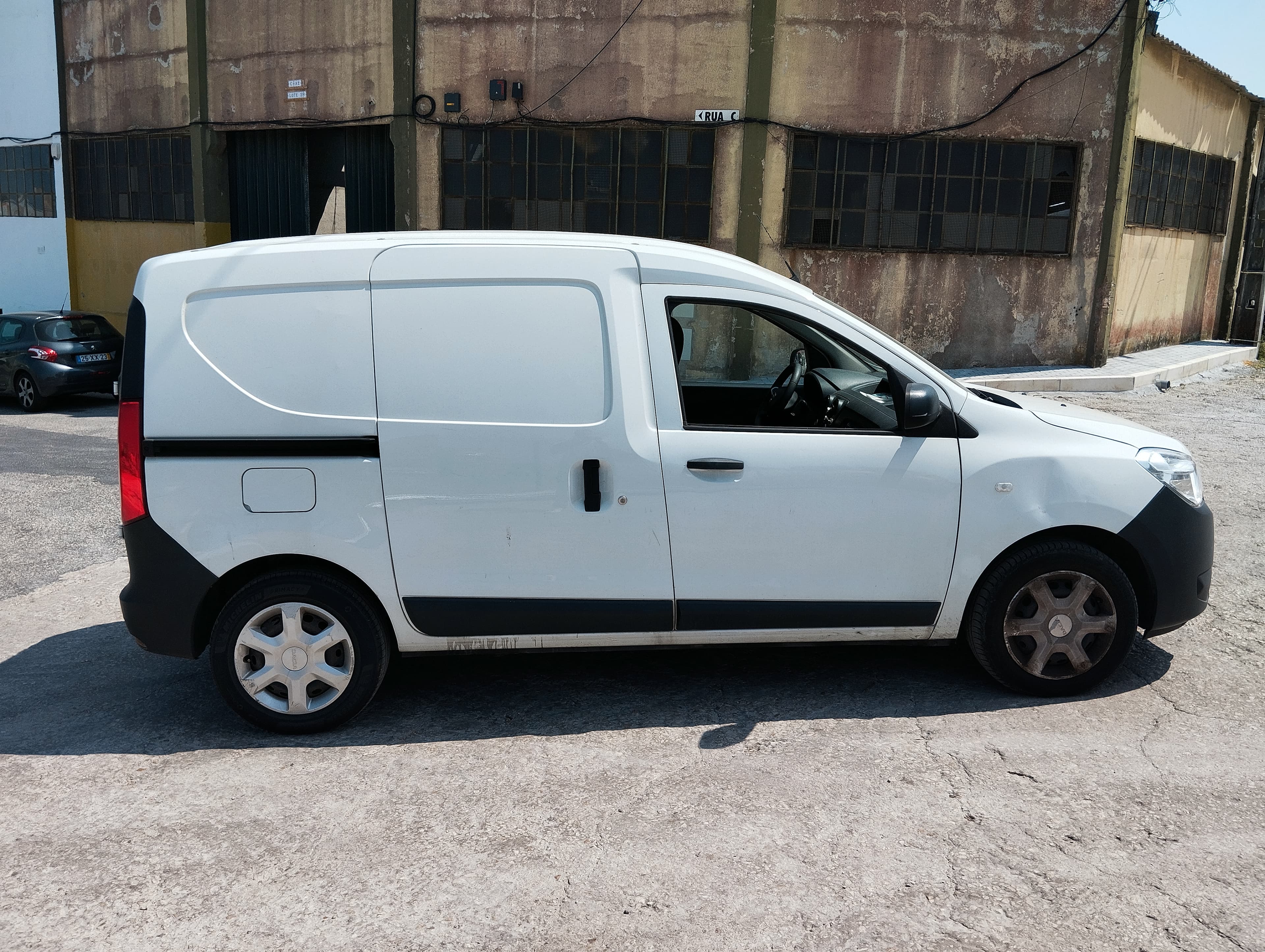 Dacia Dokker 1.5 · Ano 2021 — imagem 5