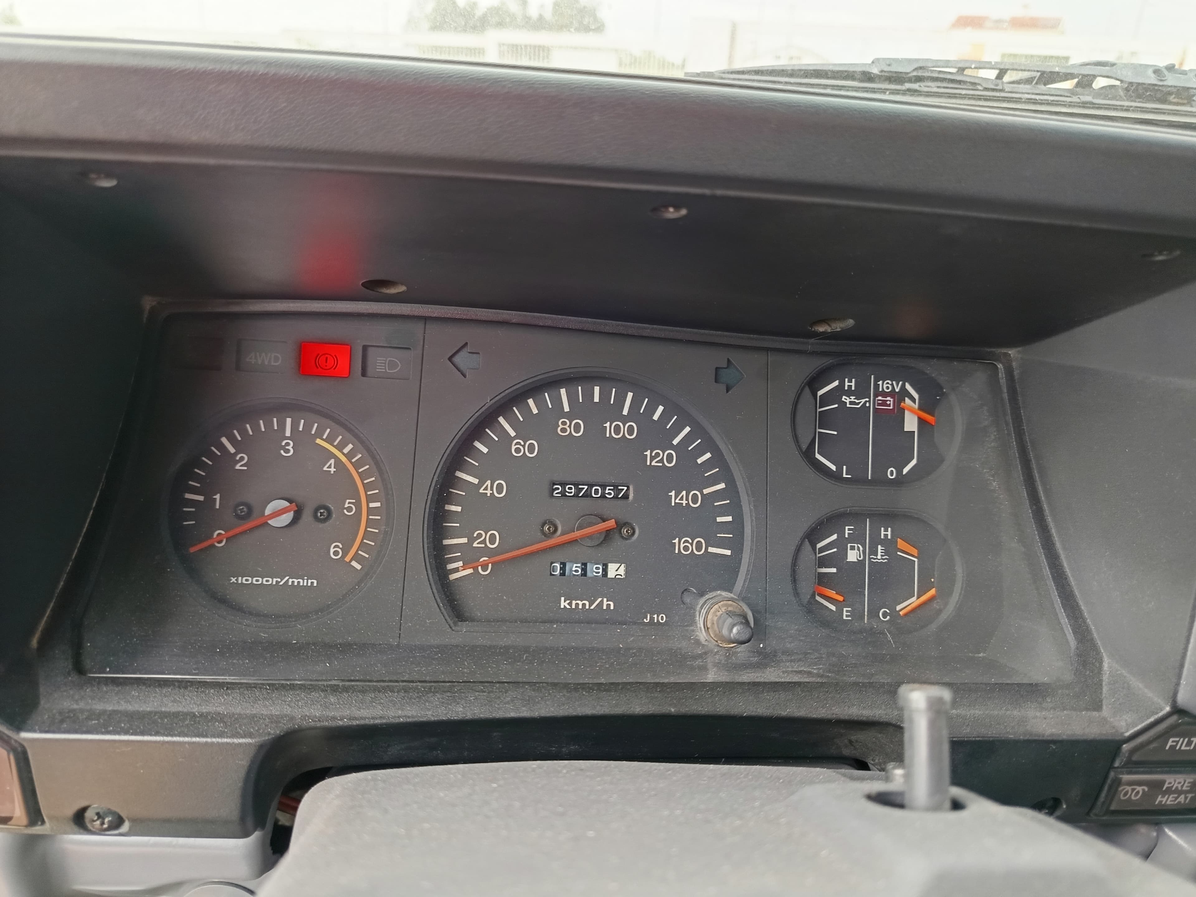 Toyota Land Cruiser 250 Turbo Diesel · Ano 1990 — image 26