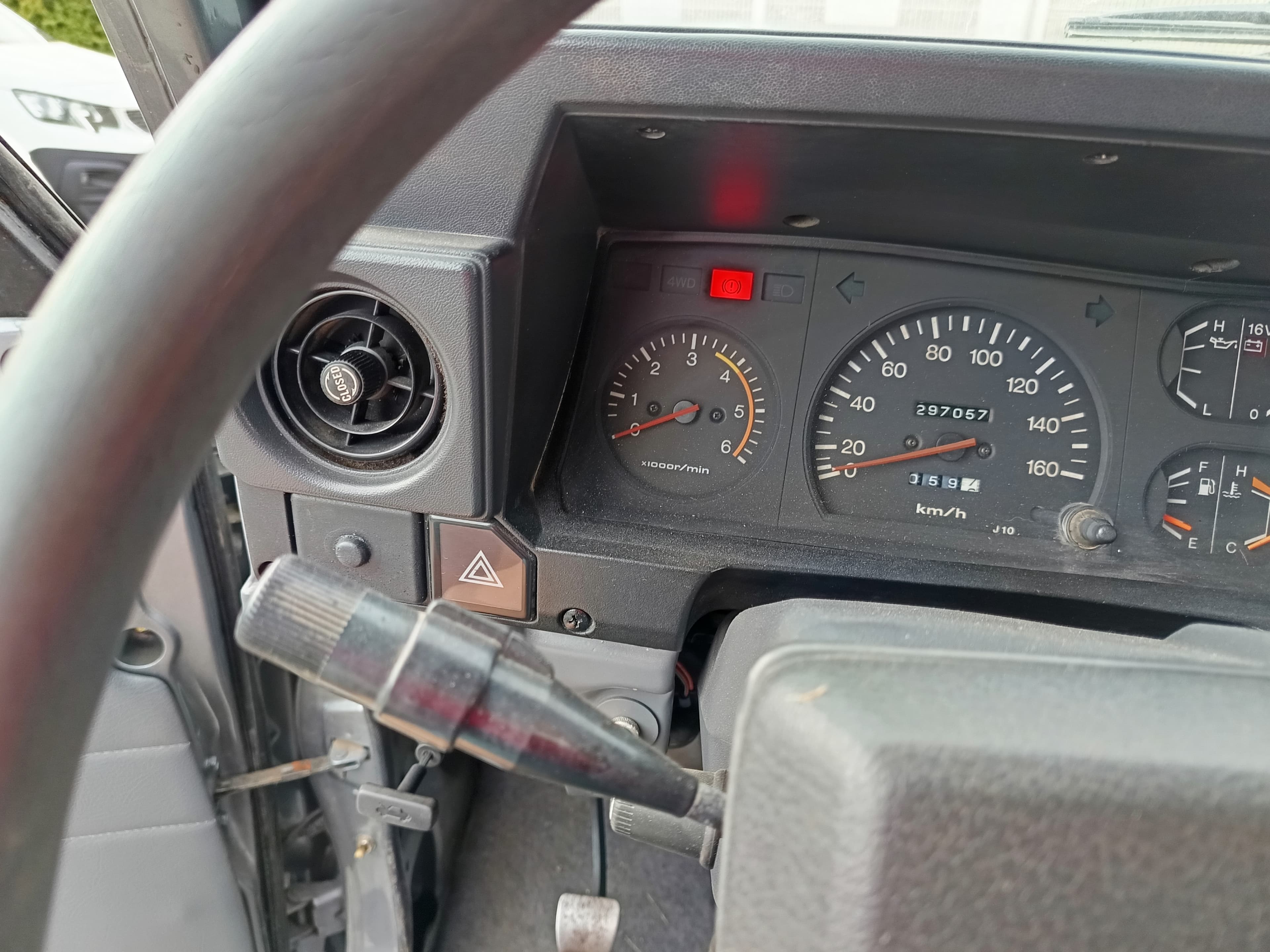 Toyota Land Cruiser 250 Turbo Diesel · Ano 1990 — image 28