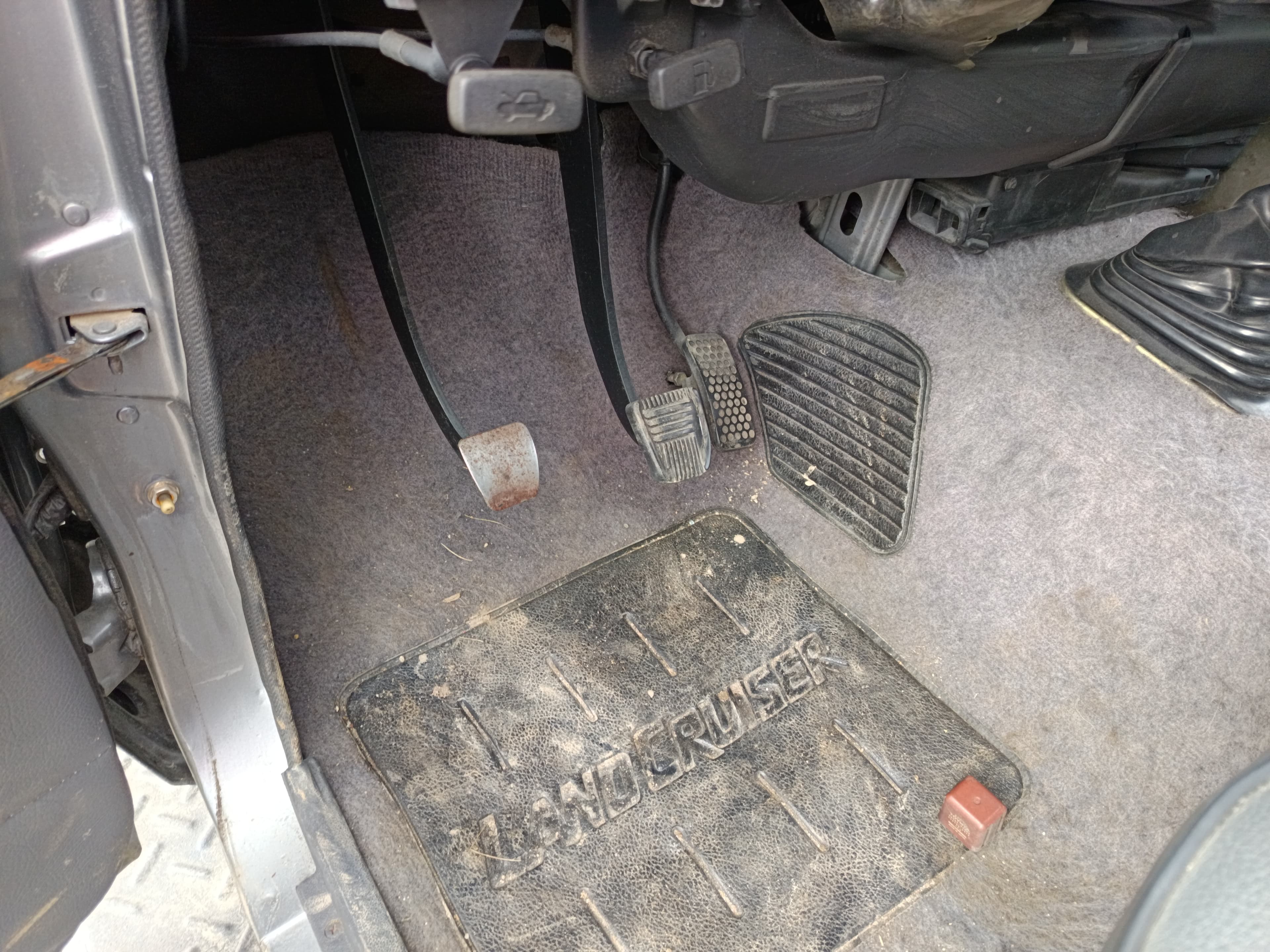 Toyota Land Cruiser 250 Turbo Diesel · Ano 1990 — image 21