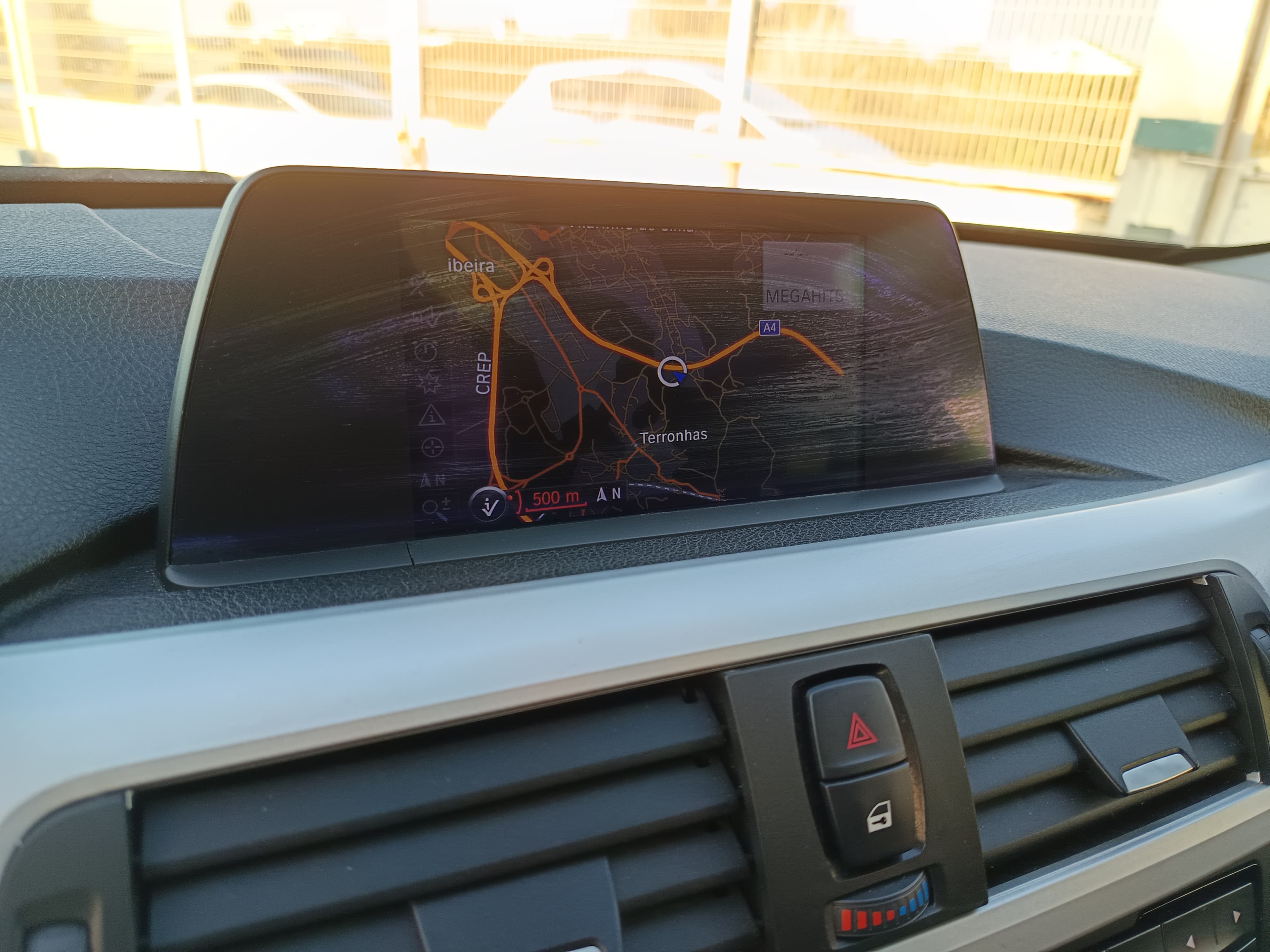 BMW 318d · Ano 2012 — imagem 44