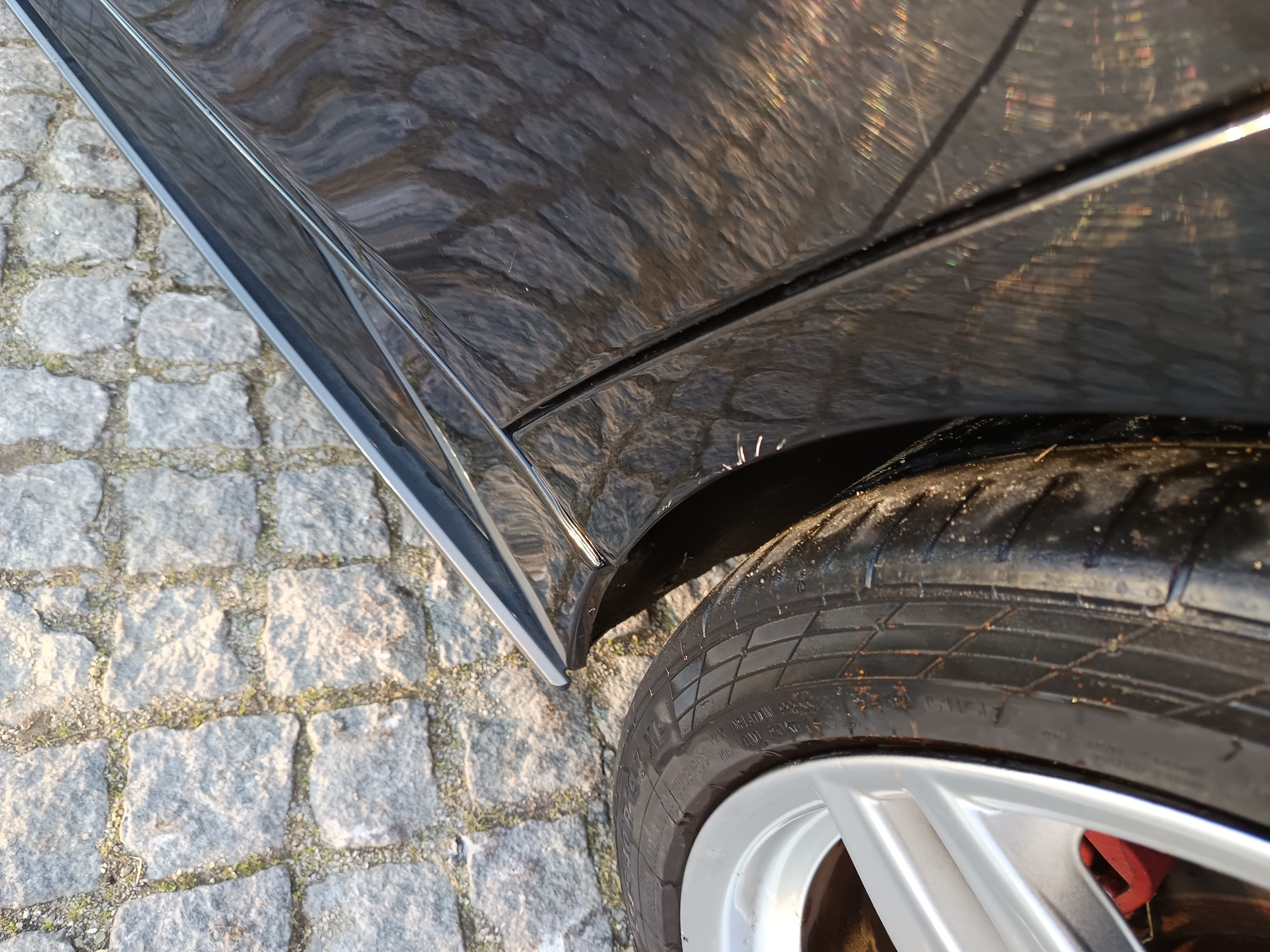 BMW 318d · Ano 2012 — imagem 14