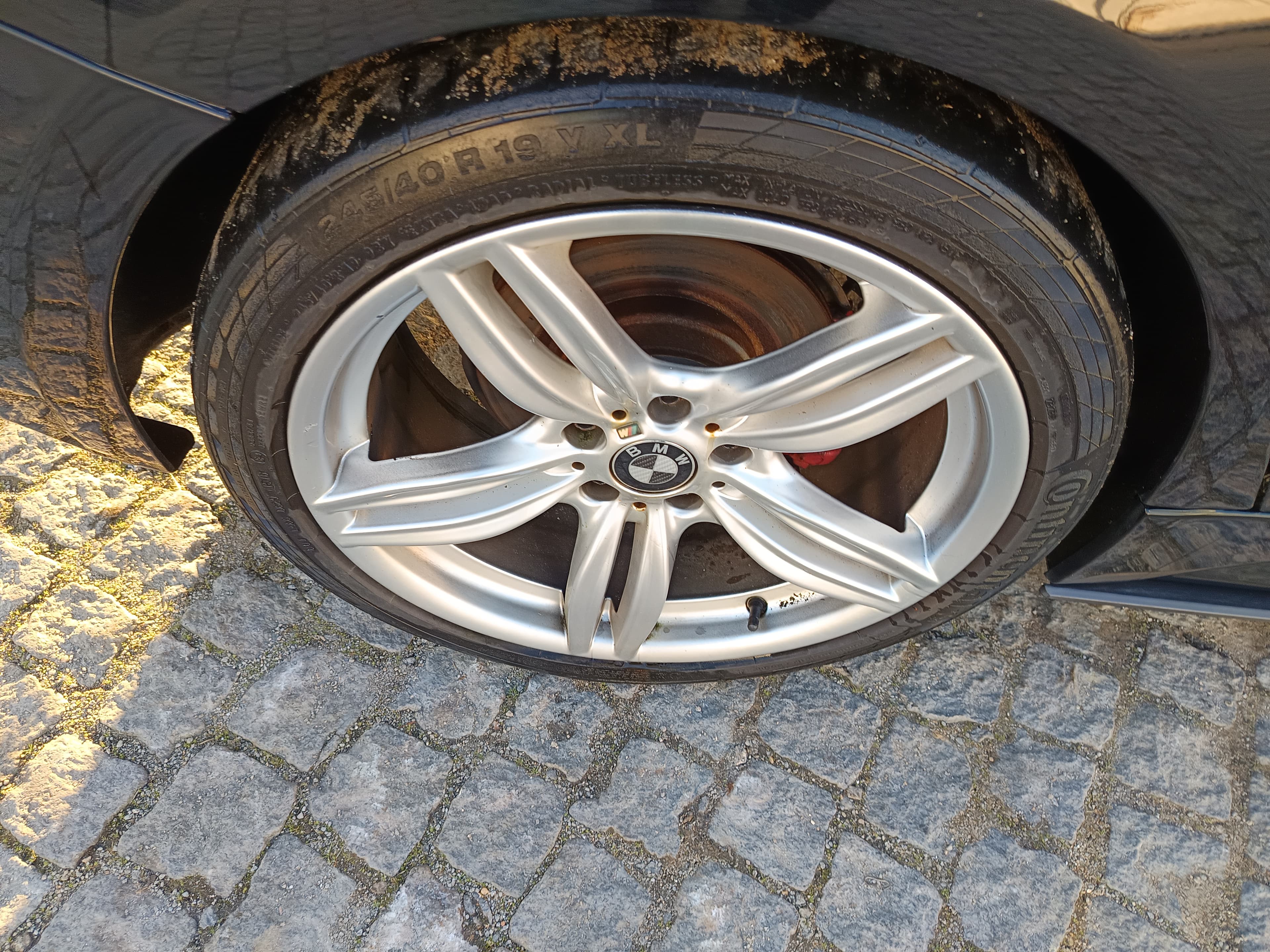 BMW 318d · Ano 2012 — imagem 11