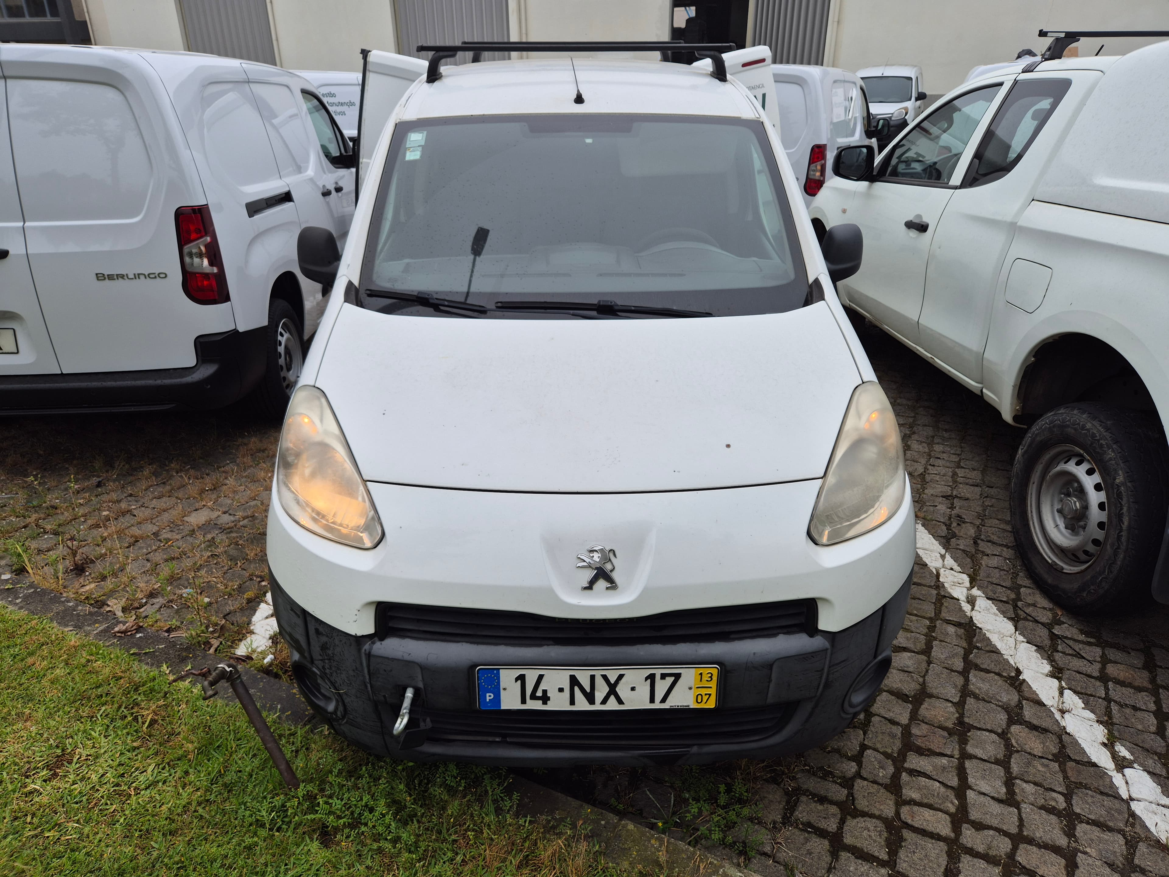 Peugeot Partner · Ano 2013 — imagen 2