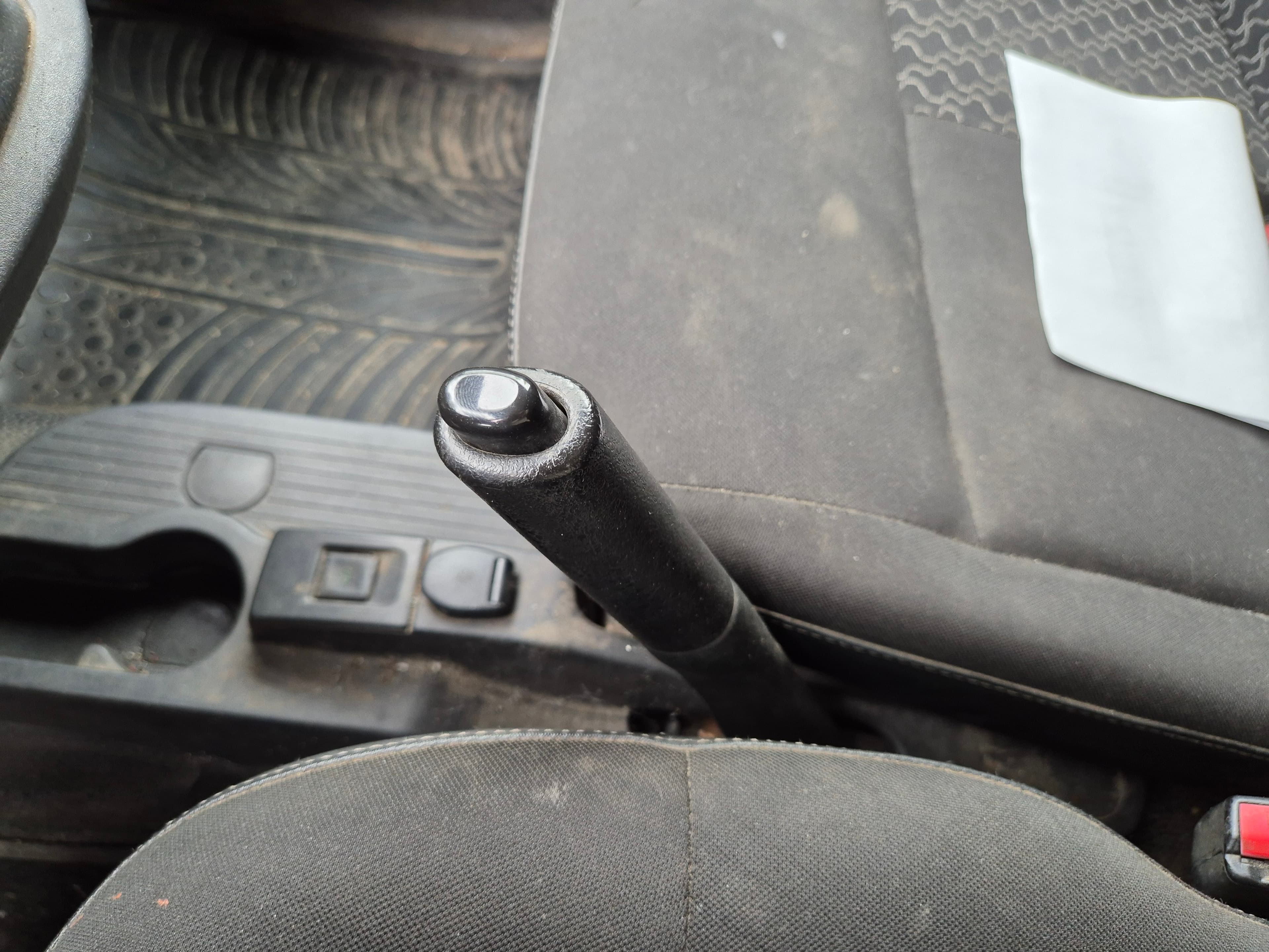 Renault Kangoo · Ano 2015 — imagem 25