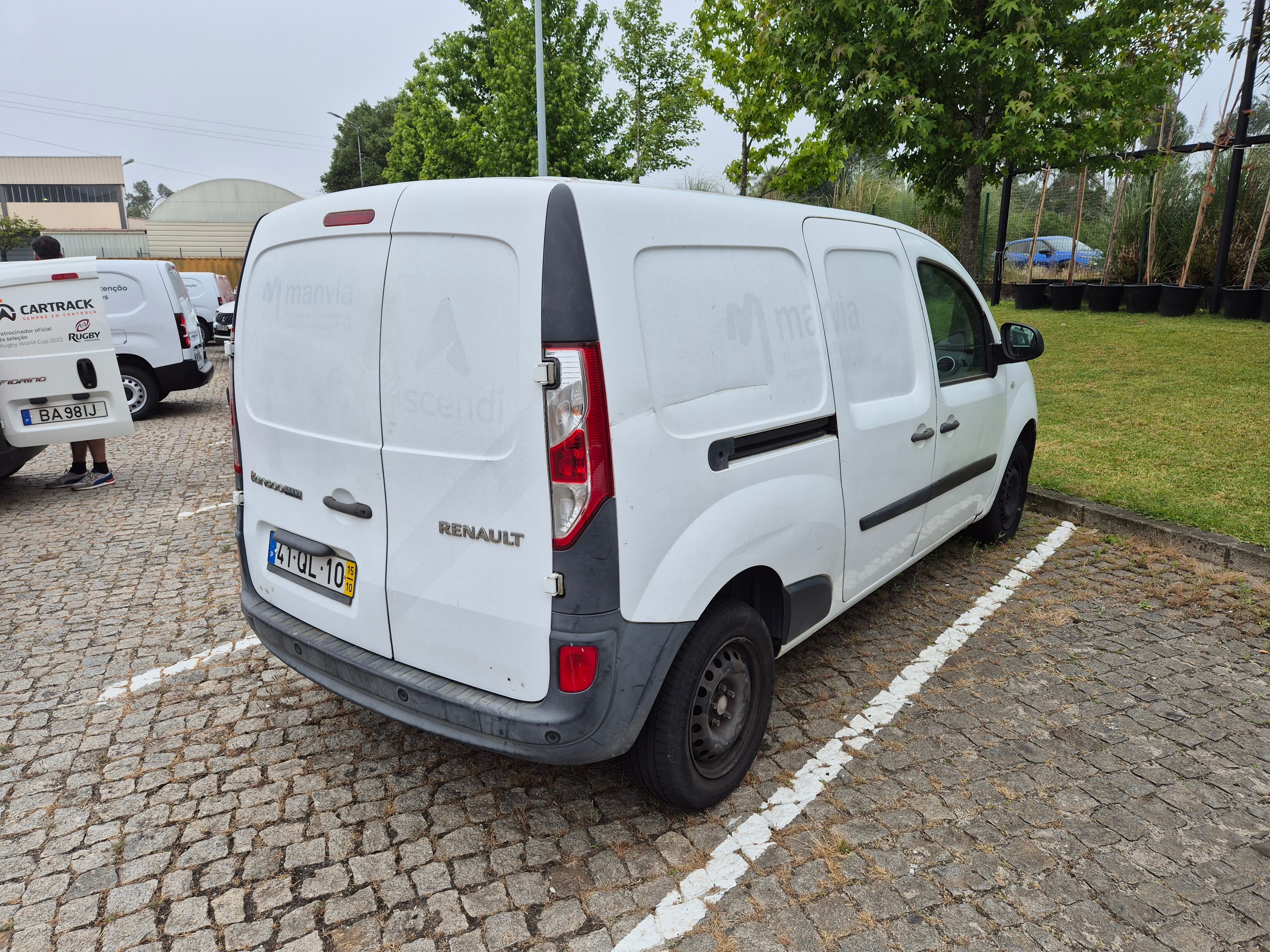 Renault Kangoo · Ano 2015 — imagem 6