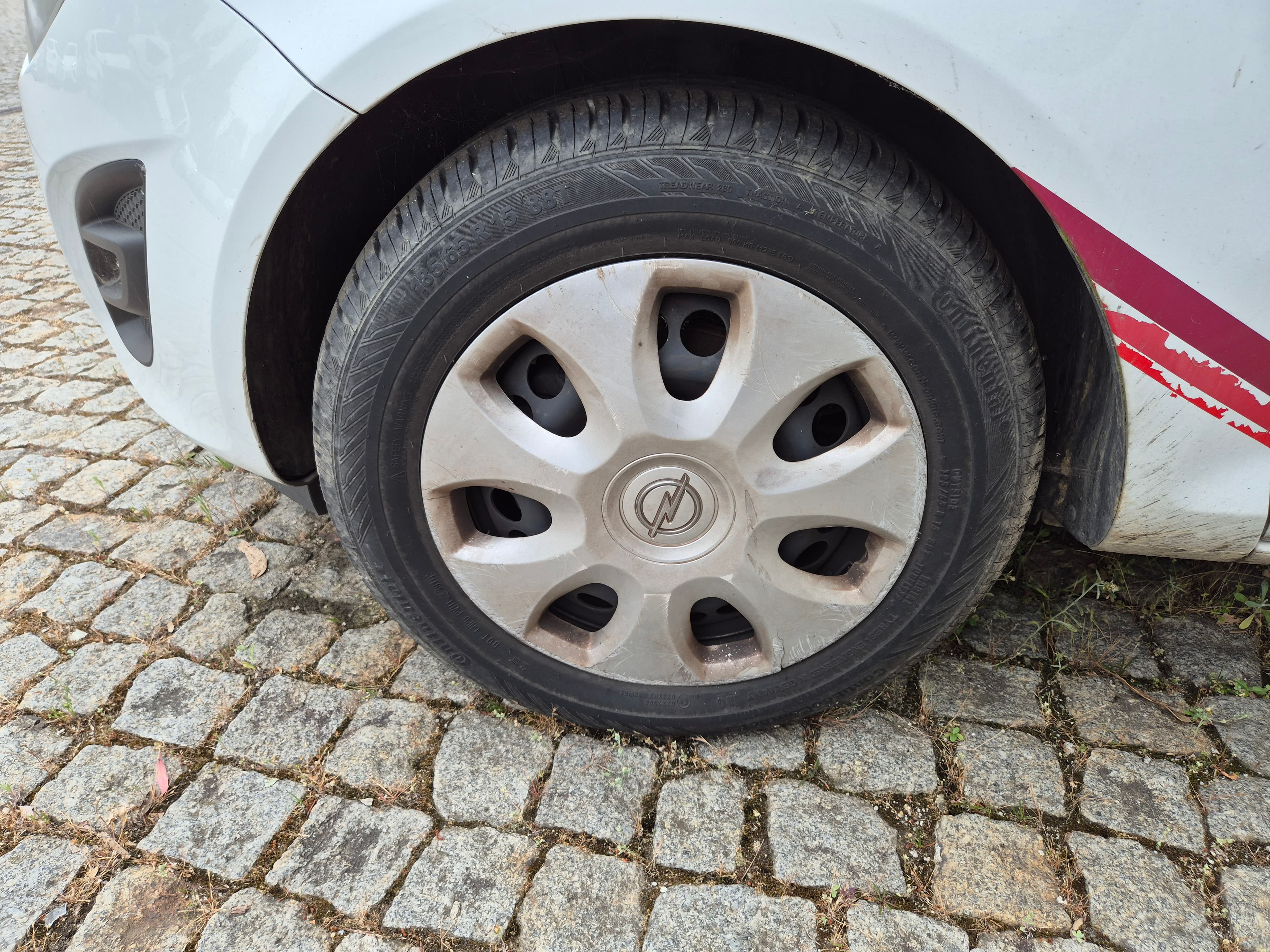 Opel Corsa · Ano 2014 — image 8