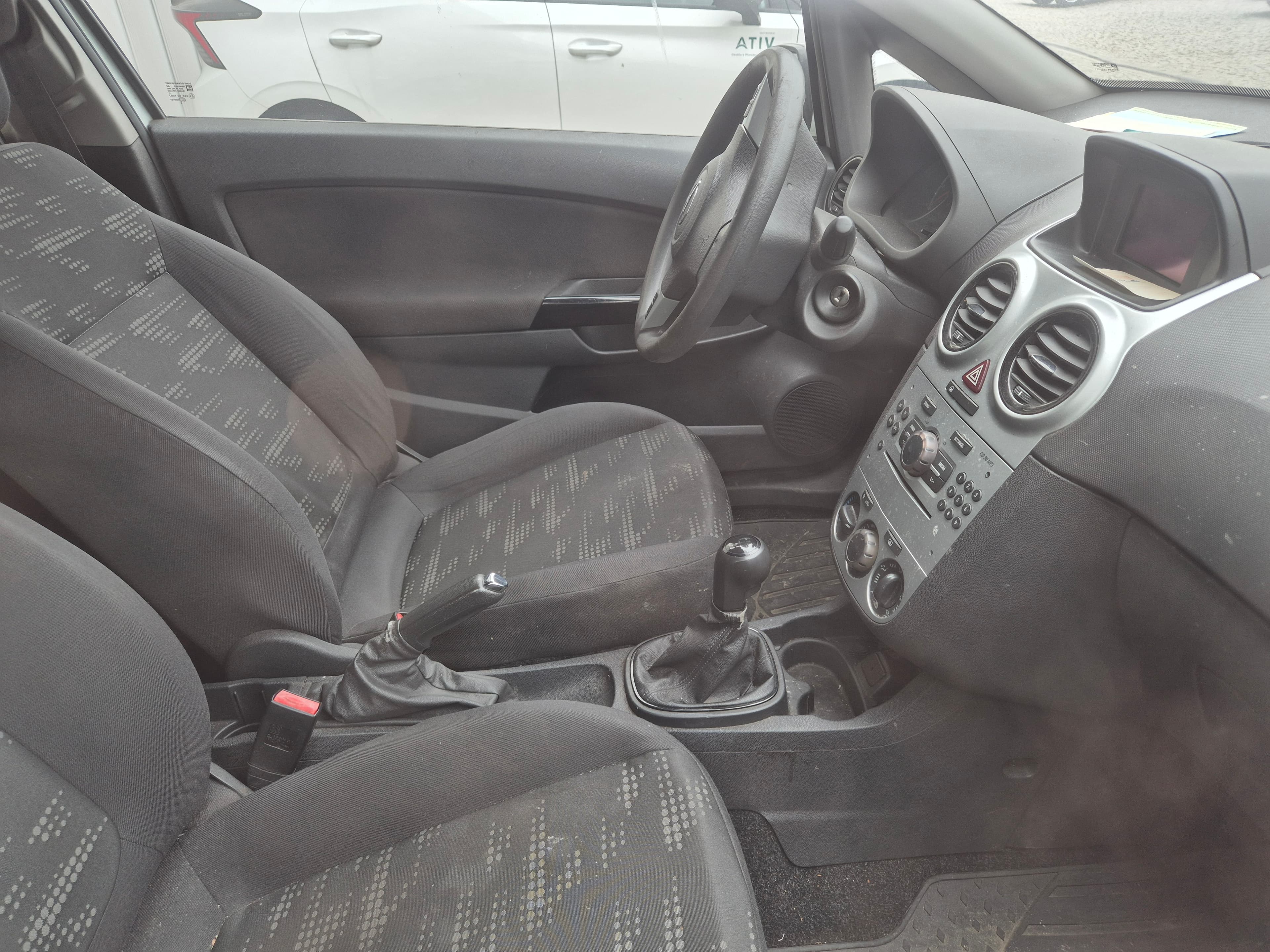 Opel Corsa · Ano 2014 — image 14