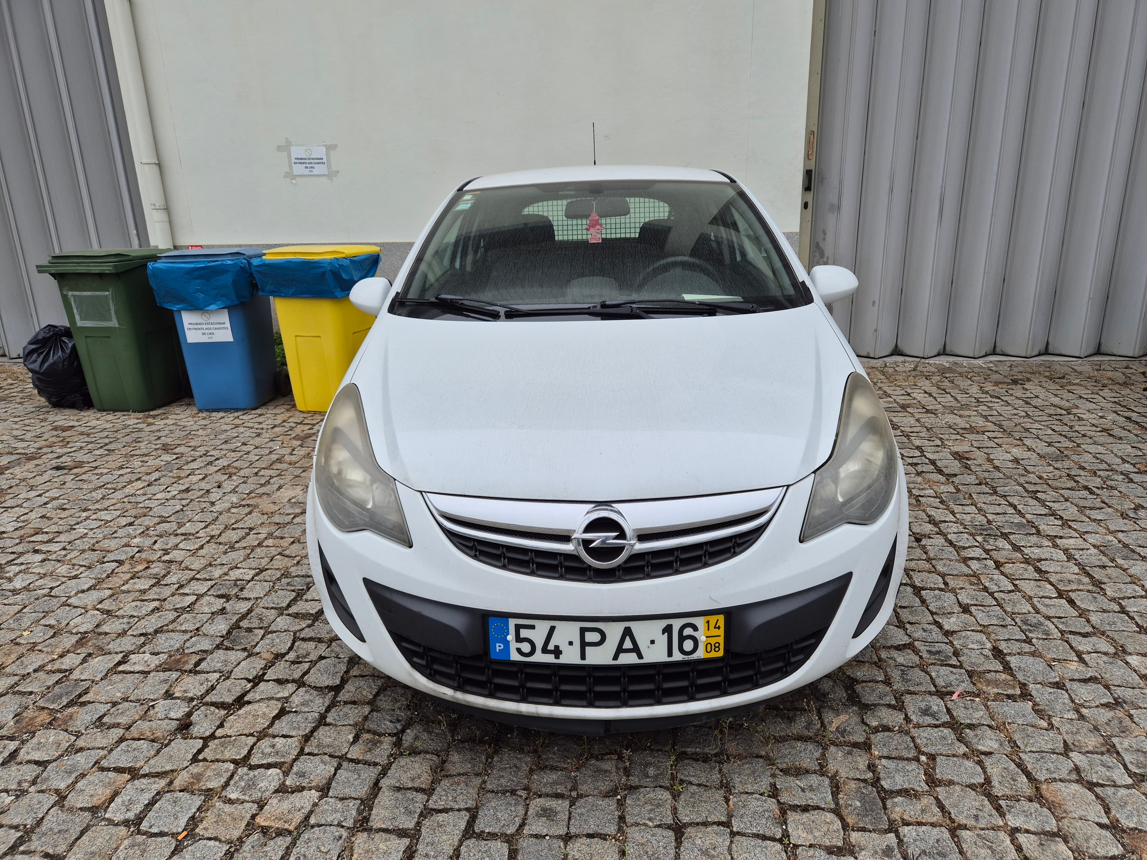 Opel Corsa · Ano 2014 — image 2