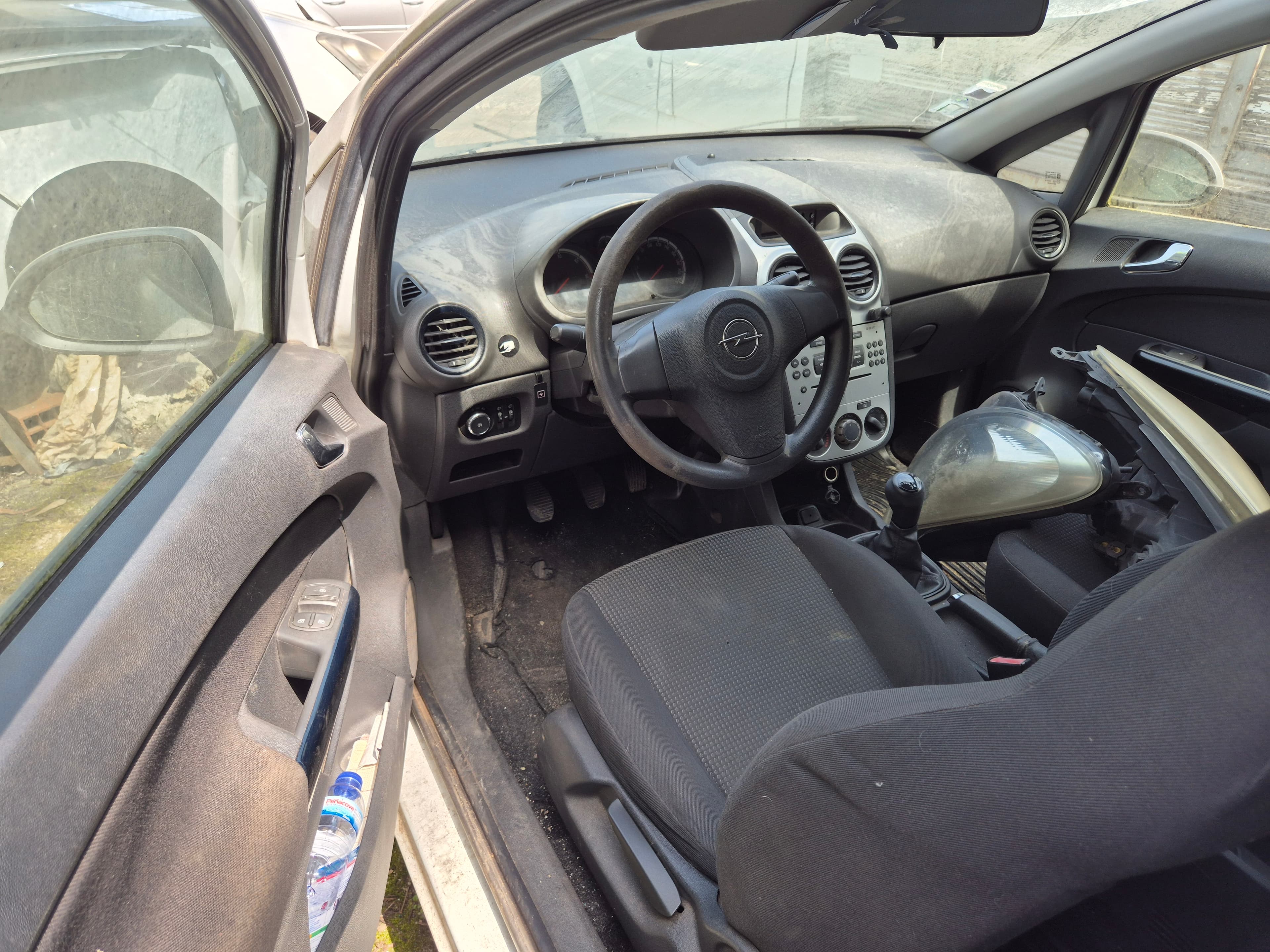 Opel Corsa · Ano 2013 — imagem 11