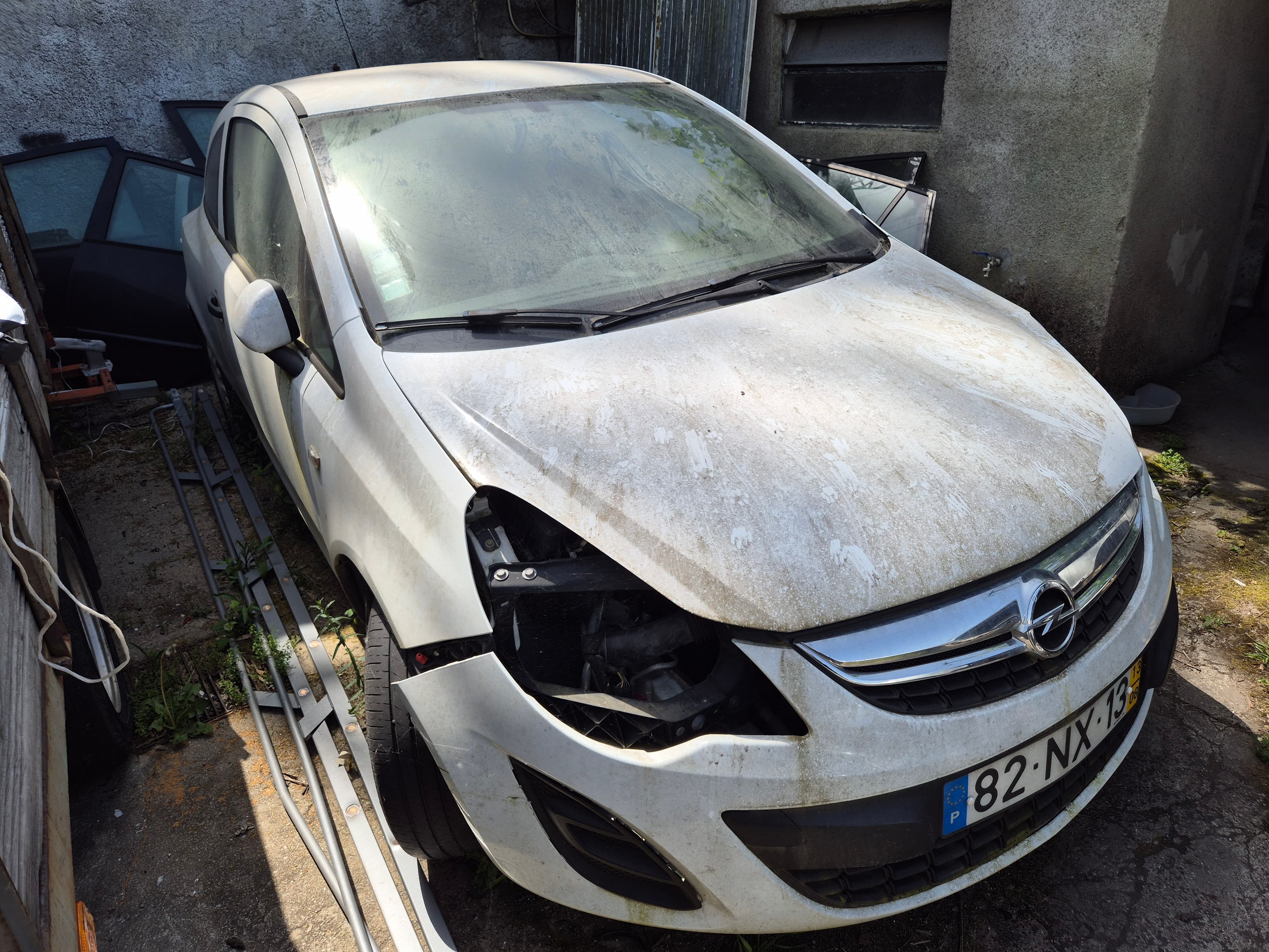 Opel Corsa · Ano 2013 — imagem 1