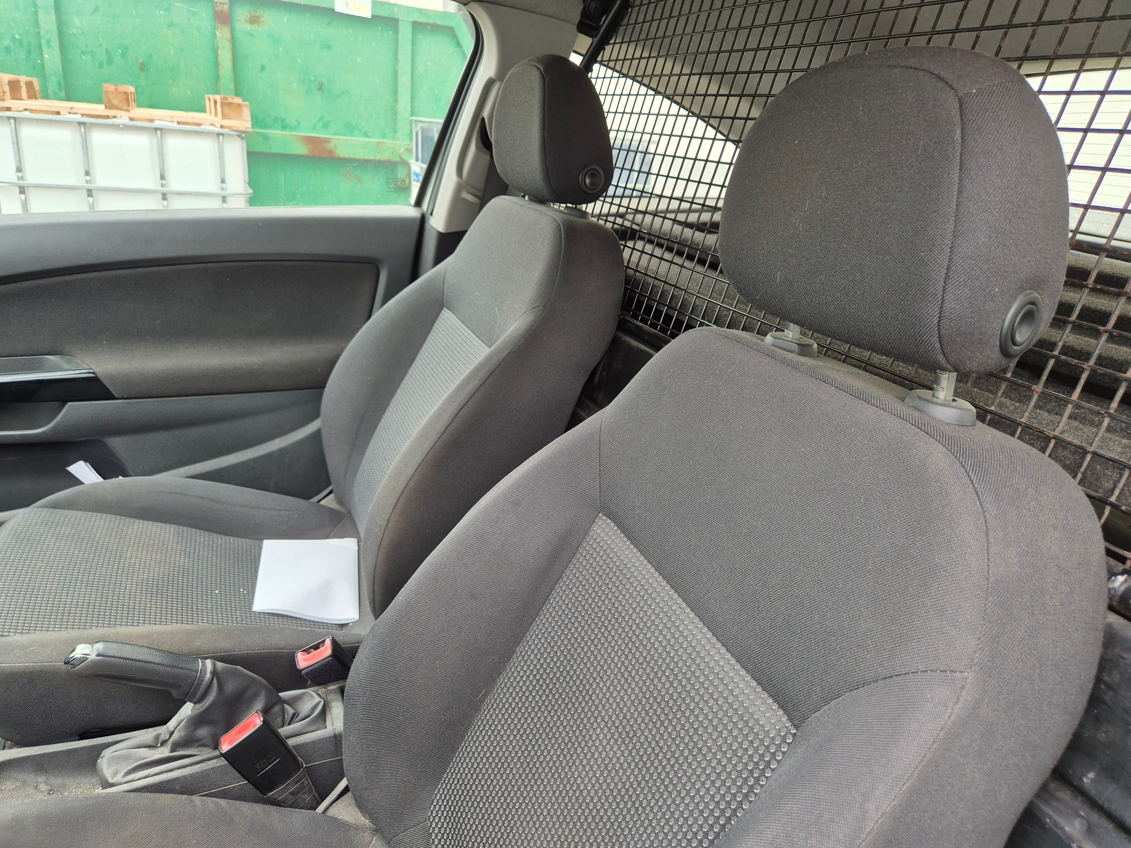 Opel Corsa · Ano 2013 — image 13