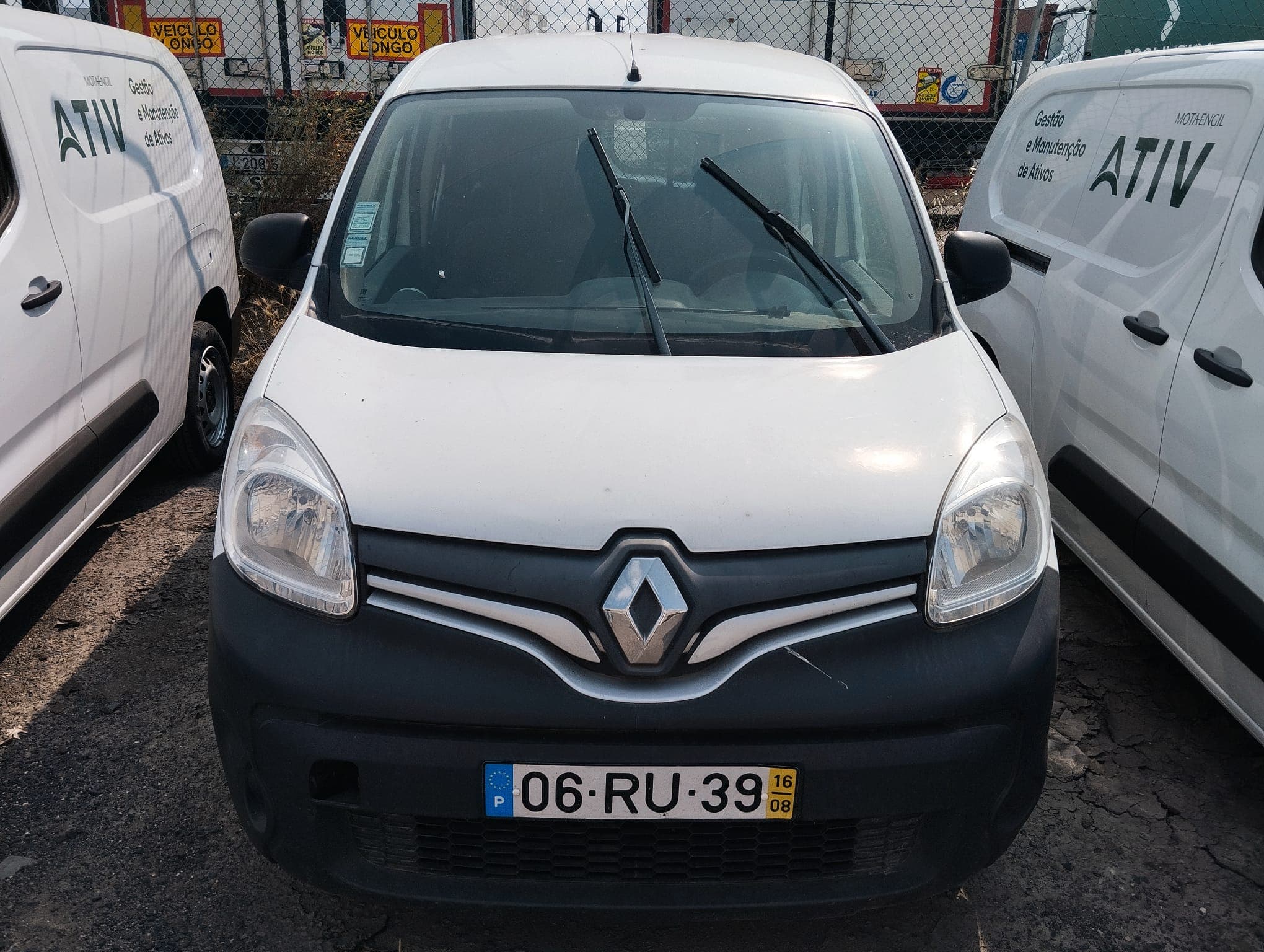 Renault Kangoo Maxi 1.5 · Ano 2016 — imagem 2