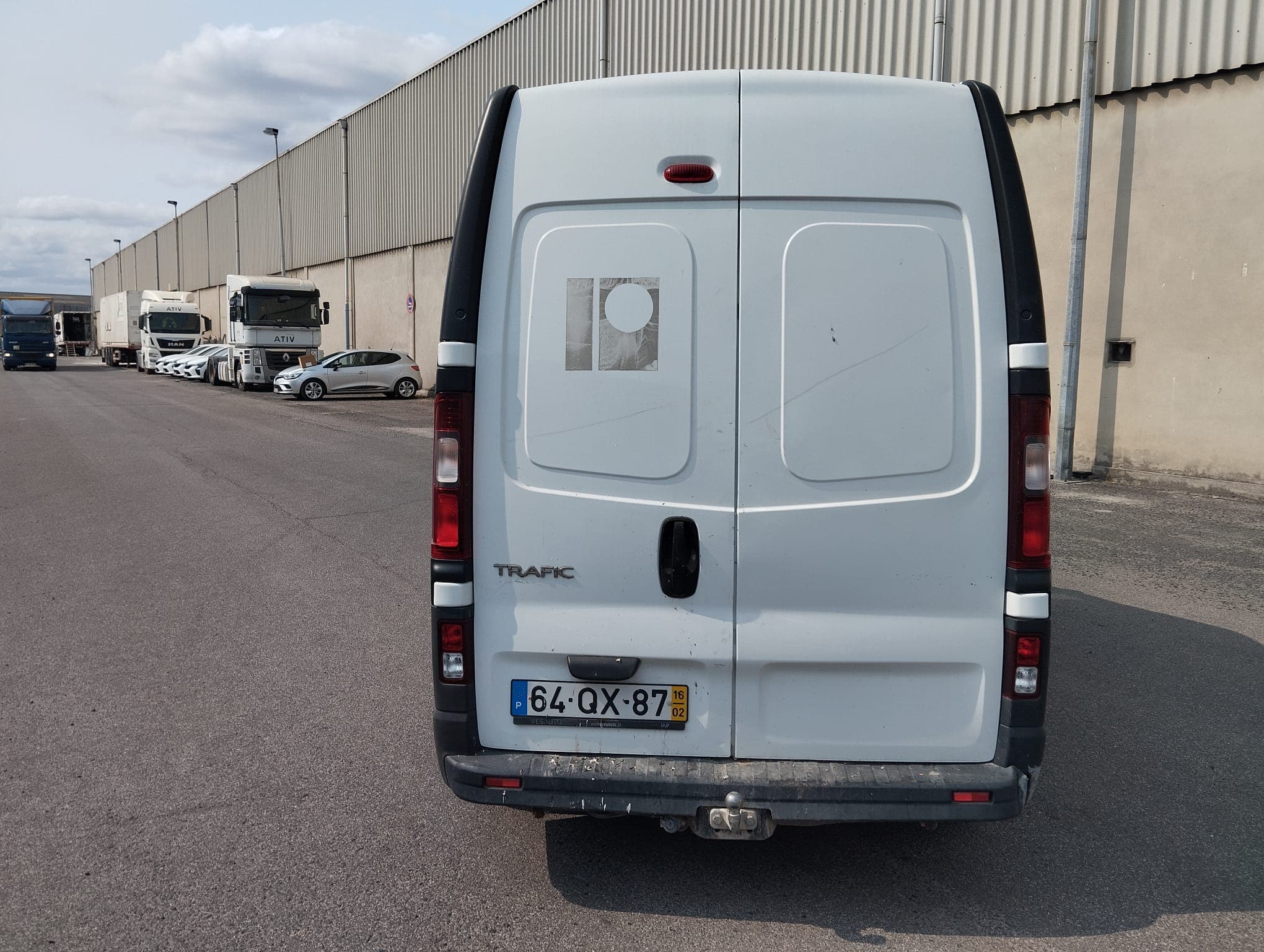 Renault Trafic FM 1.6D · Ano 2016 — imagen 5