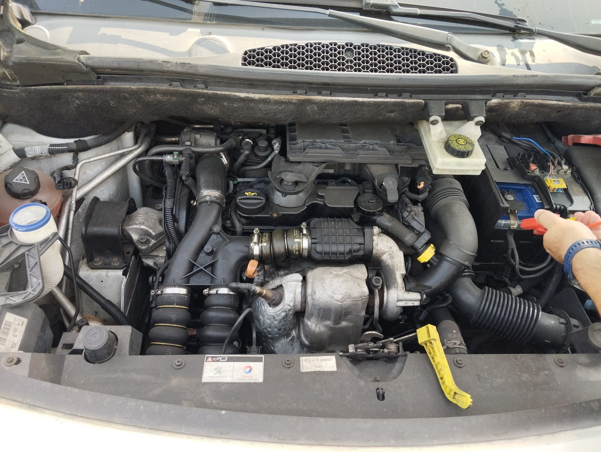Peugeot Partner 1.6 HDI · Ano 2013 — imagem 8