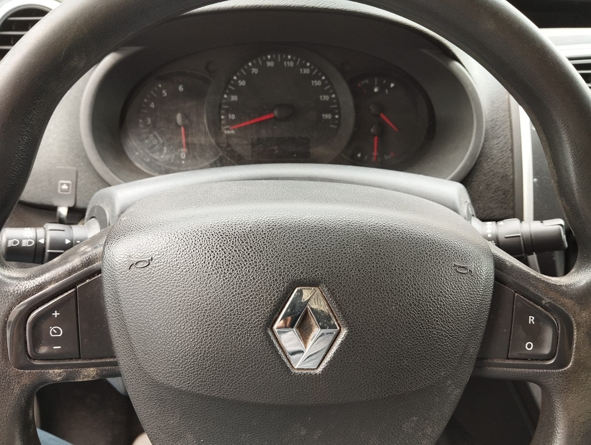 Renault Kangoo Maxi Business 1.5 DCI · Ano 2015 — image 13