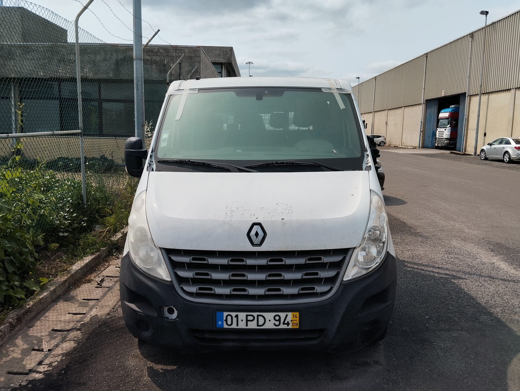 Renault Master 2.3 DCI · Ano 2014 — imagem 2