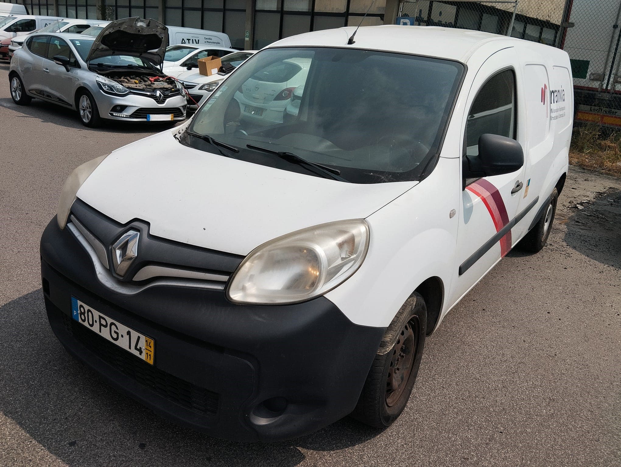 Renault Kangoo Maxi Business 1.5 DCI · Ano 2014