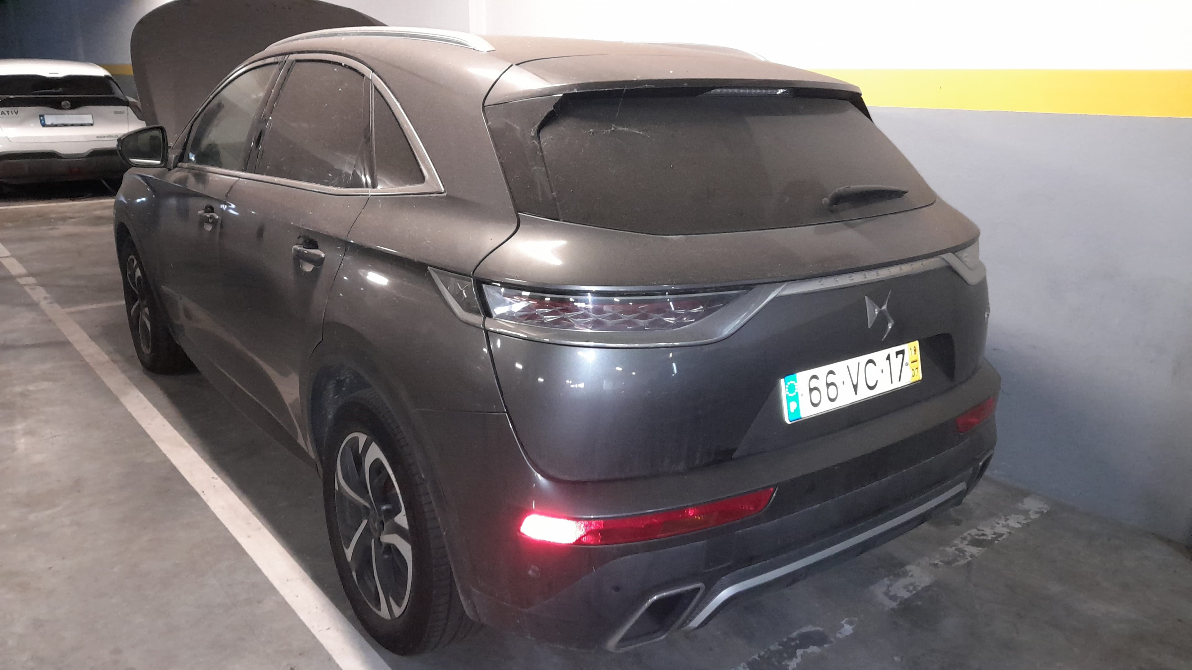 DS 7 Crossback Blue HDI 180 · Ano 2018 — image 4