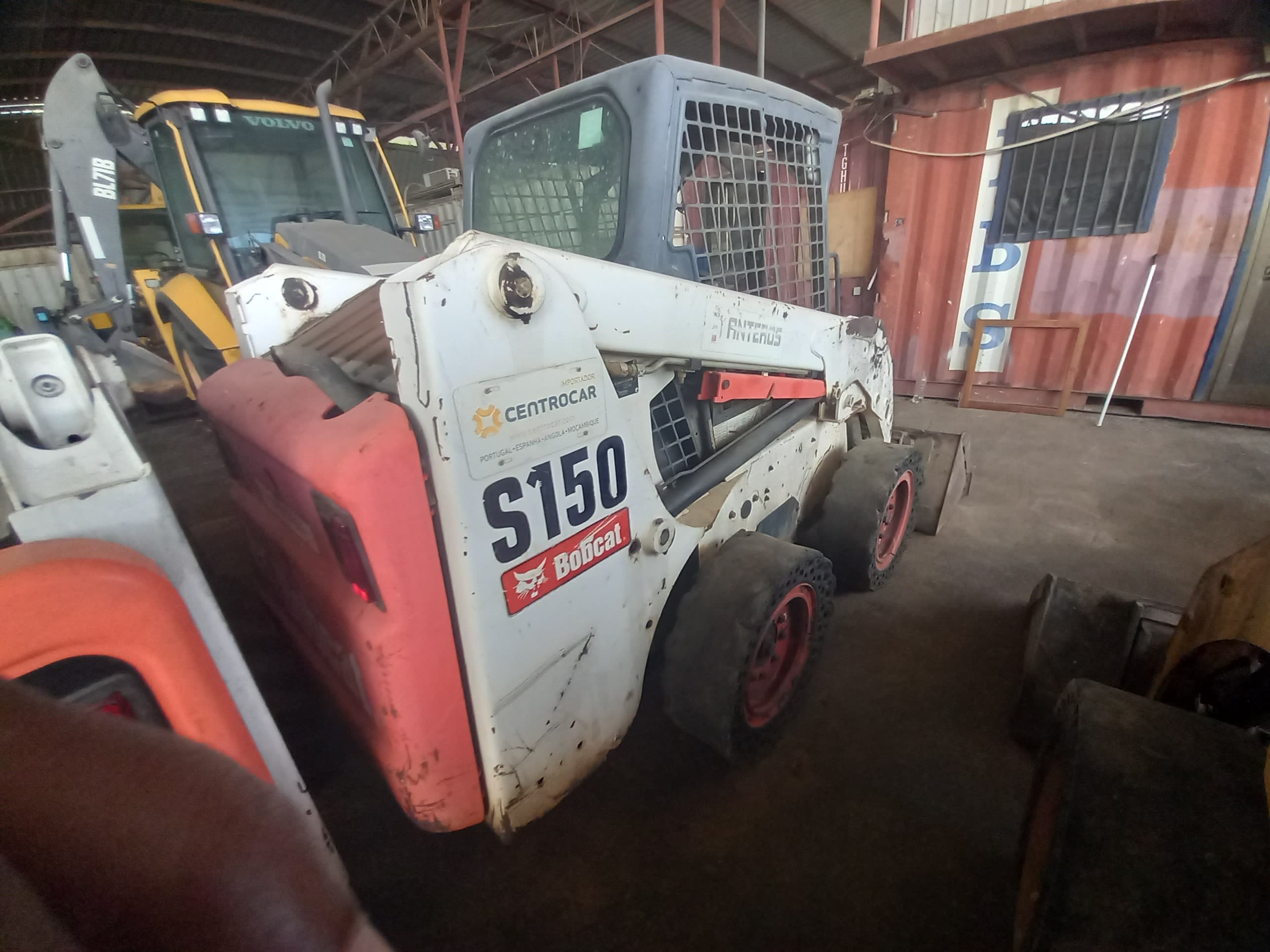 Pá Carregadora (mini) de Pneus da marca BOBCAT, modelo S 150 B — imagen 3