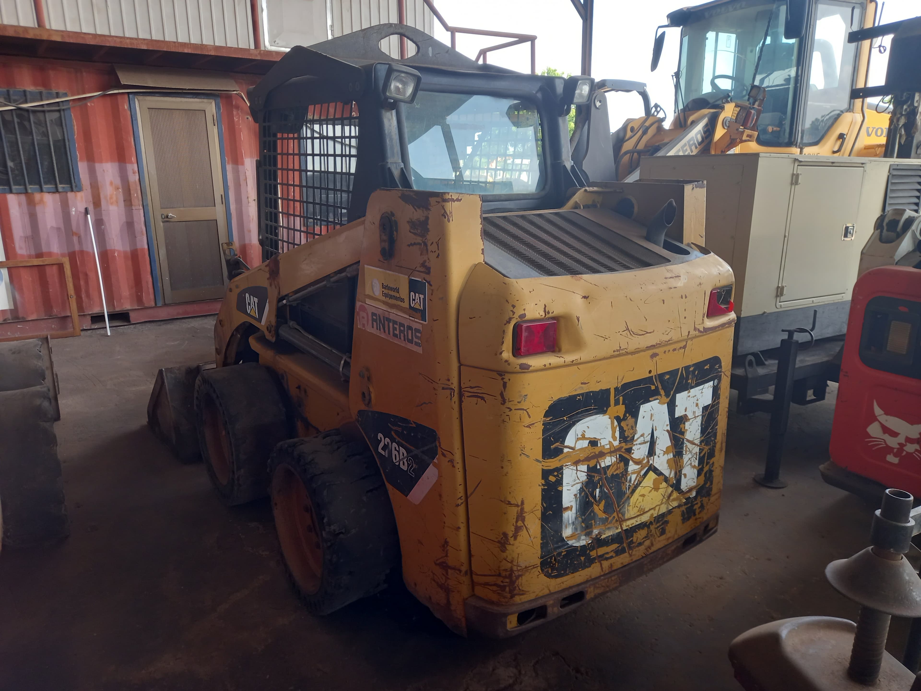 Pá Carregadora (mini) de Pneus da marca CATERPILLAR, modelo 226B — imagen 7