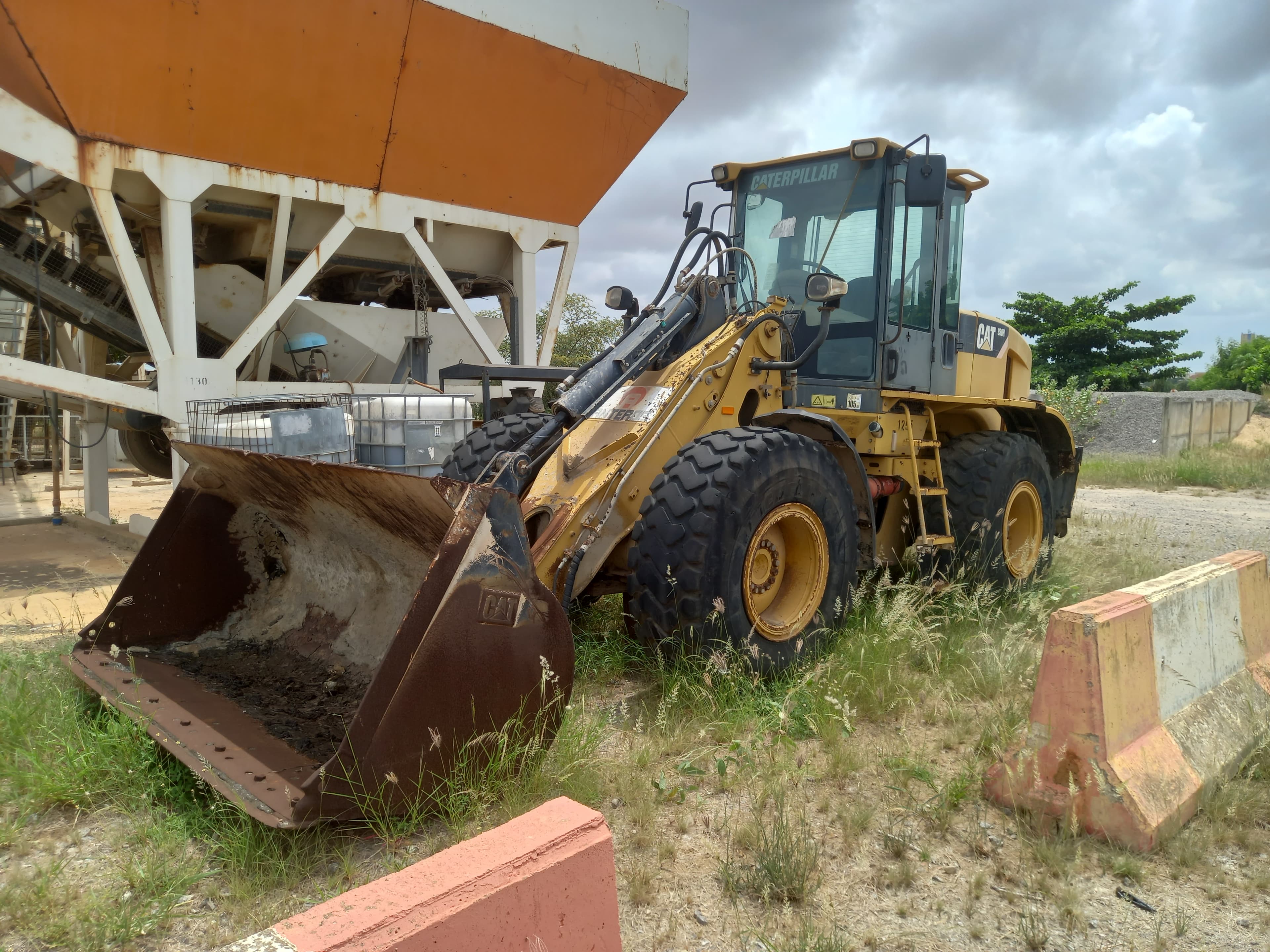 Pá Carregadora de Pneus da marca CATERPILLAR, modelo 930H — imagen 2