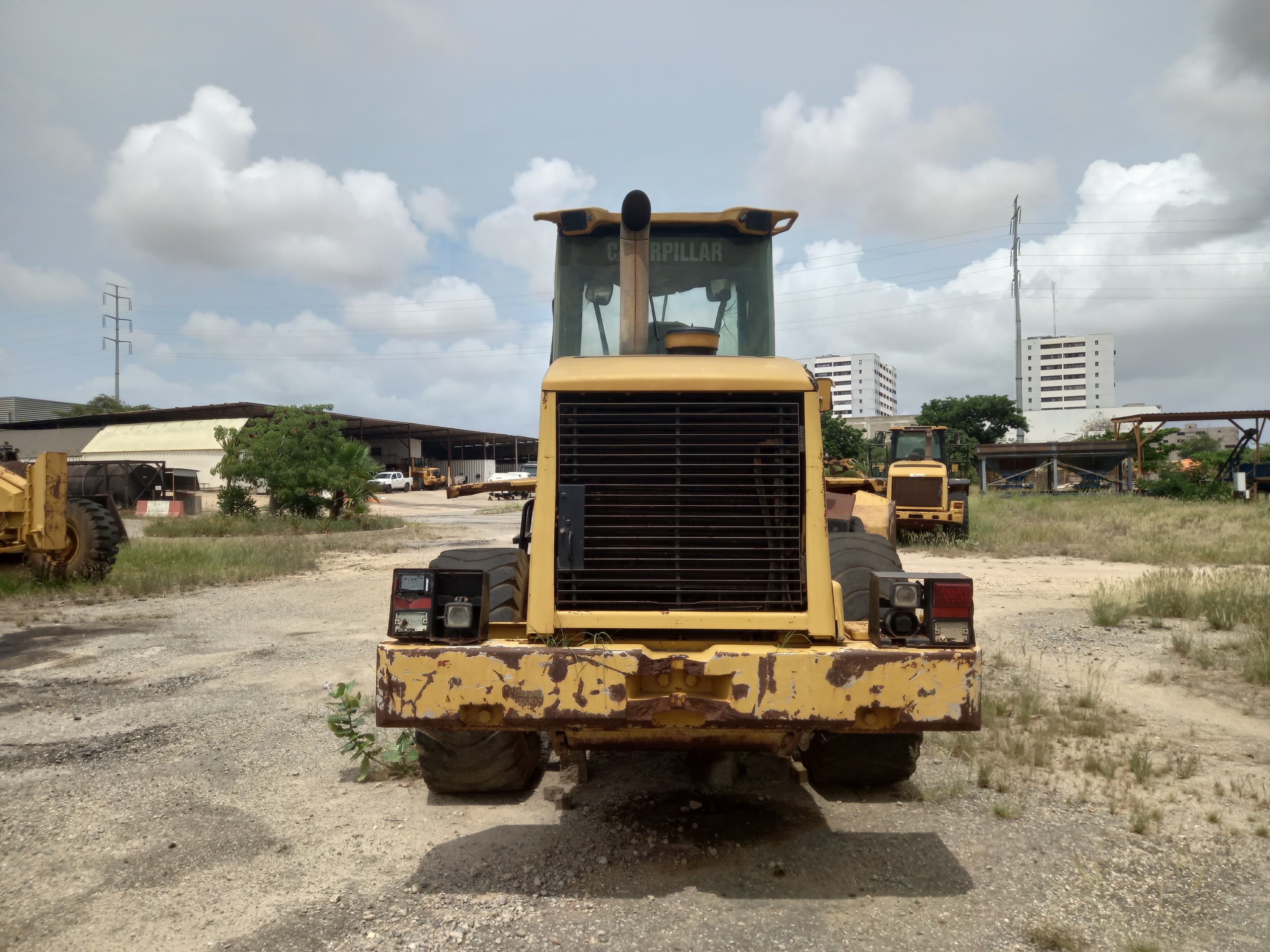 Pá Carregadora de Pneus da marca CATERPILLAR, modelo 938G — imagen 6
