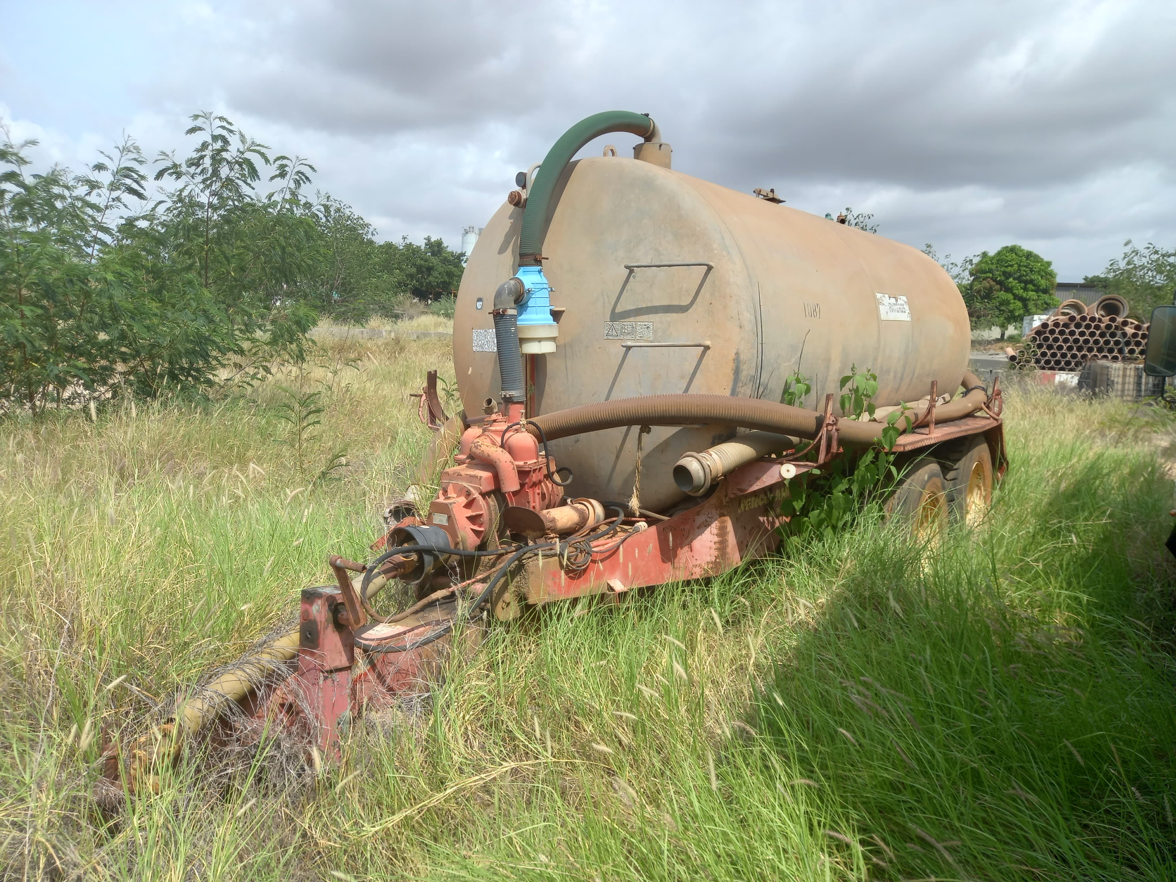 Semirreboque Cisterna da marca HERCULANO, modelo CH 8000 — imagem 8