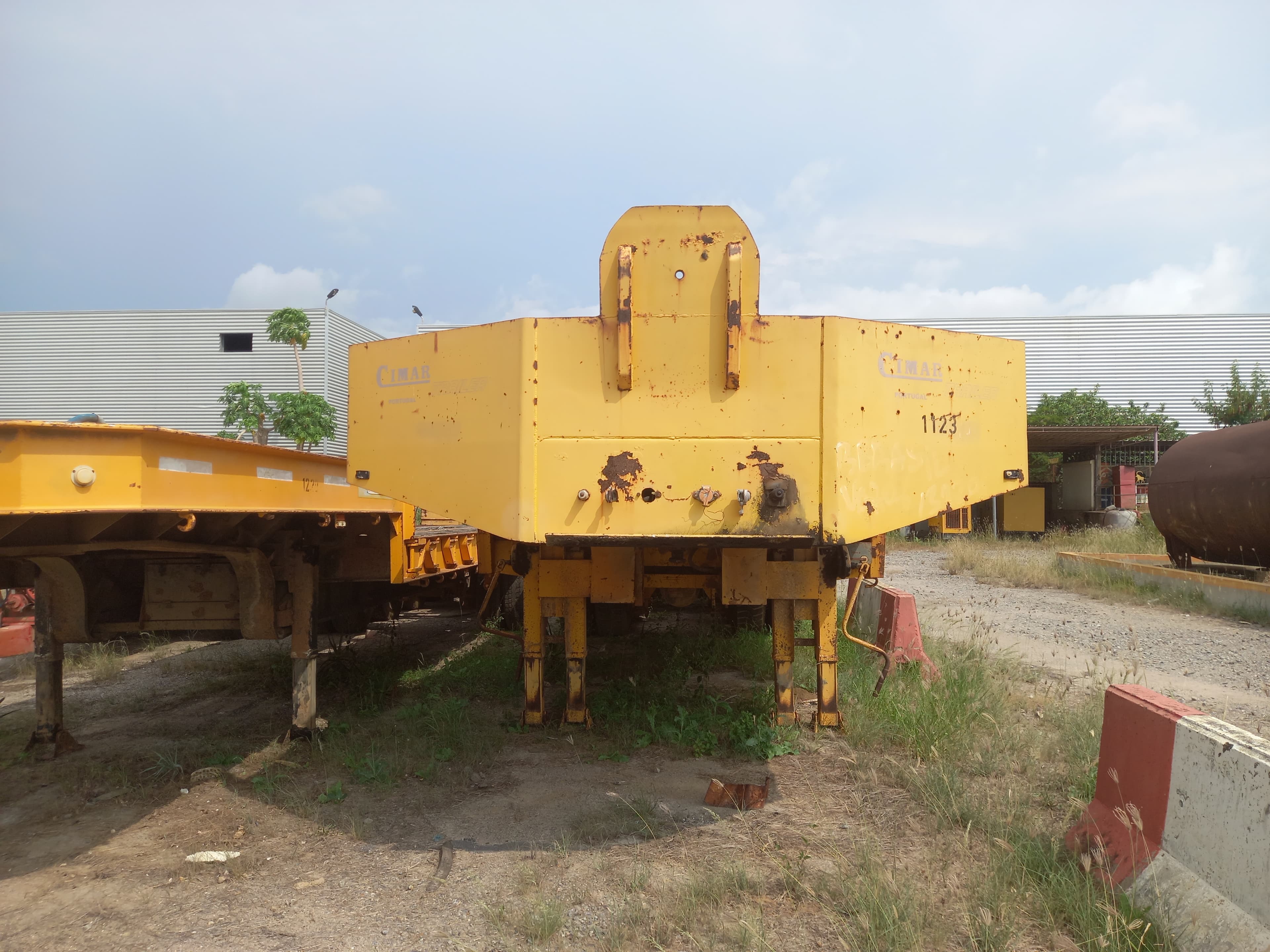 Semirreboque Porta Máquinas da marca CIMAR, modelo SPM 723 — imagem 2