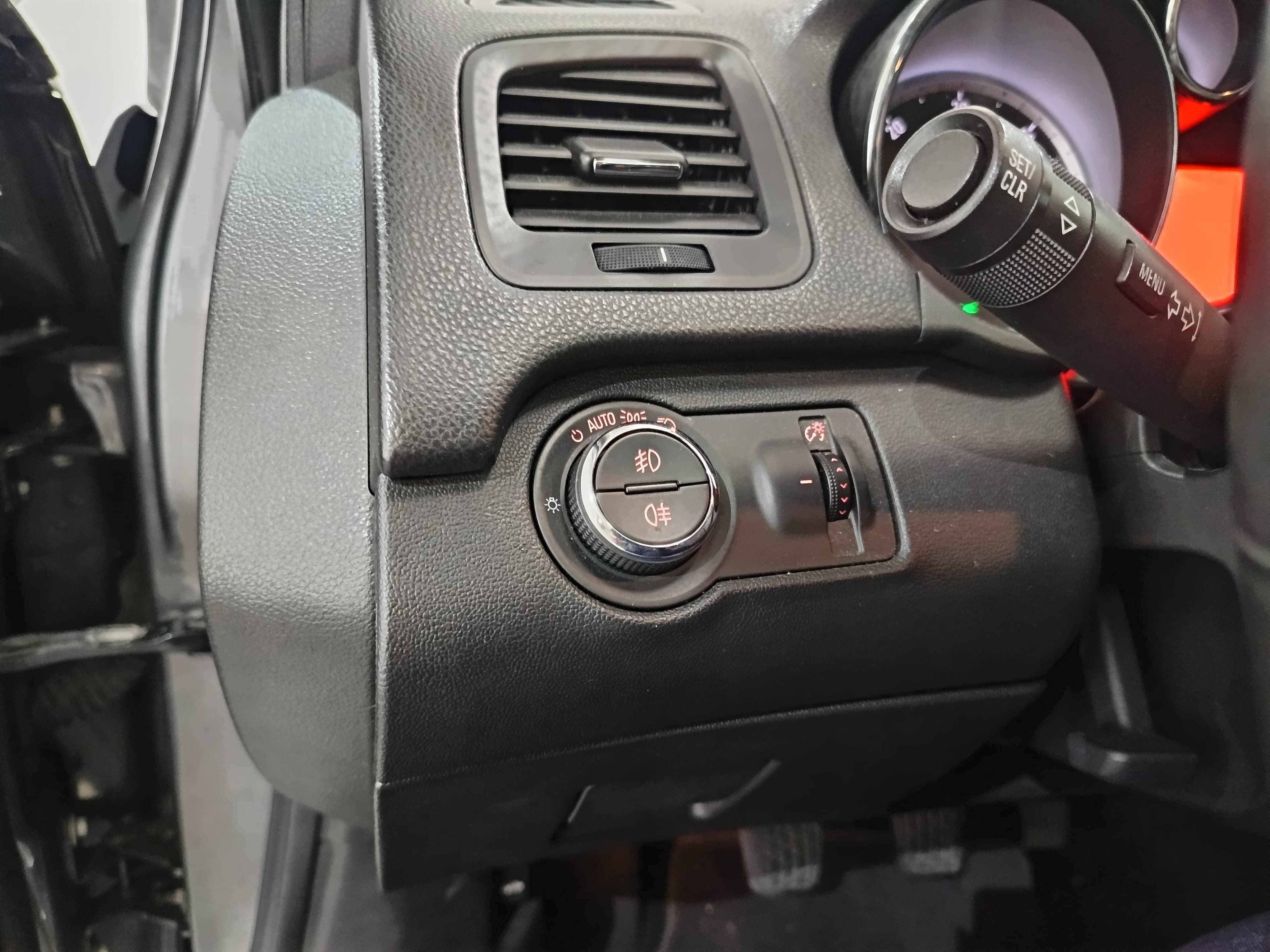 Opel Insígnia Sports Tourer Diesel CDTI · Ano 2010 — imagen 44