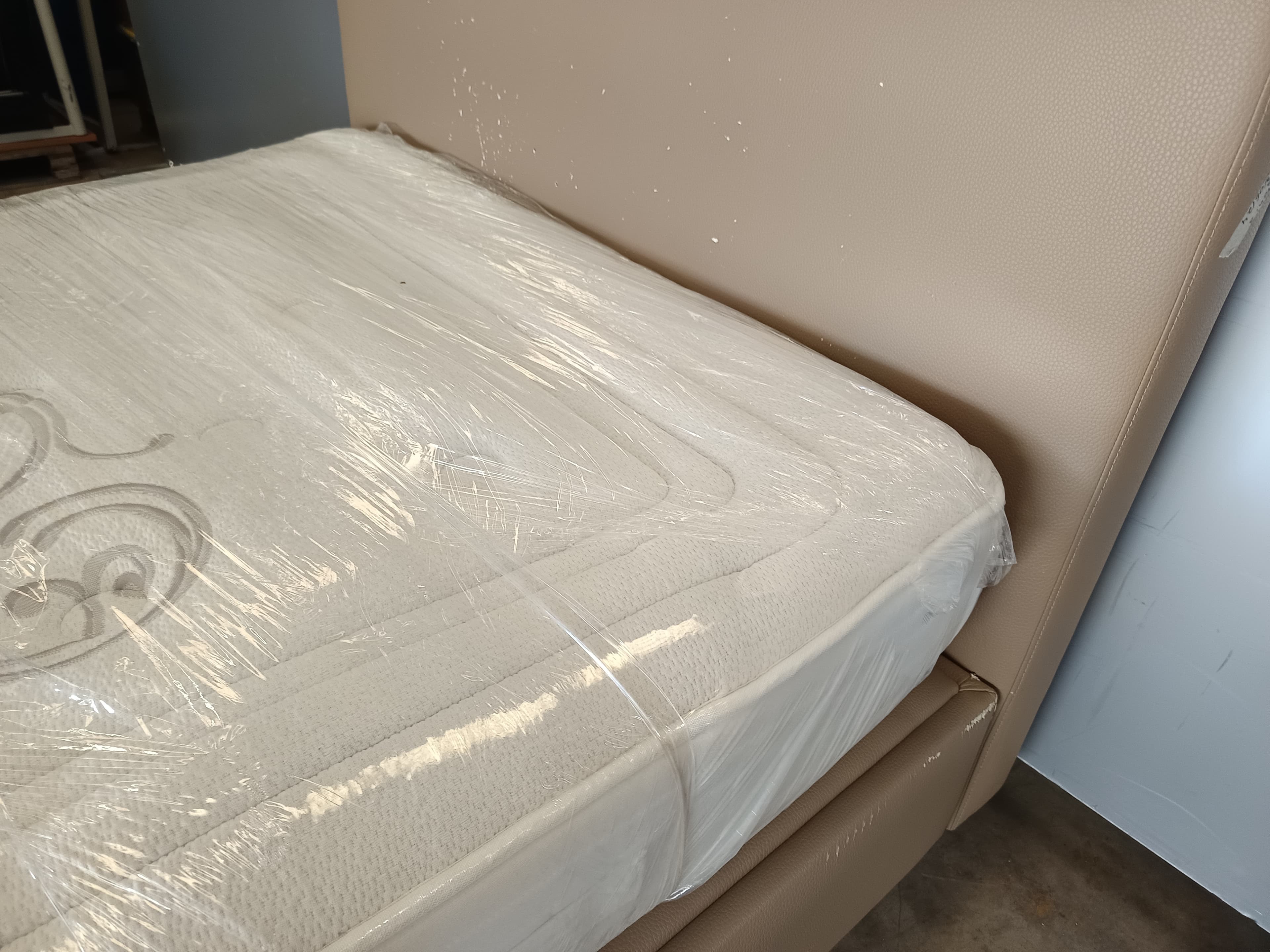 Cama de matrimonio — imagen 9