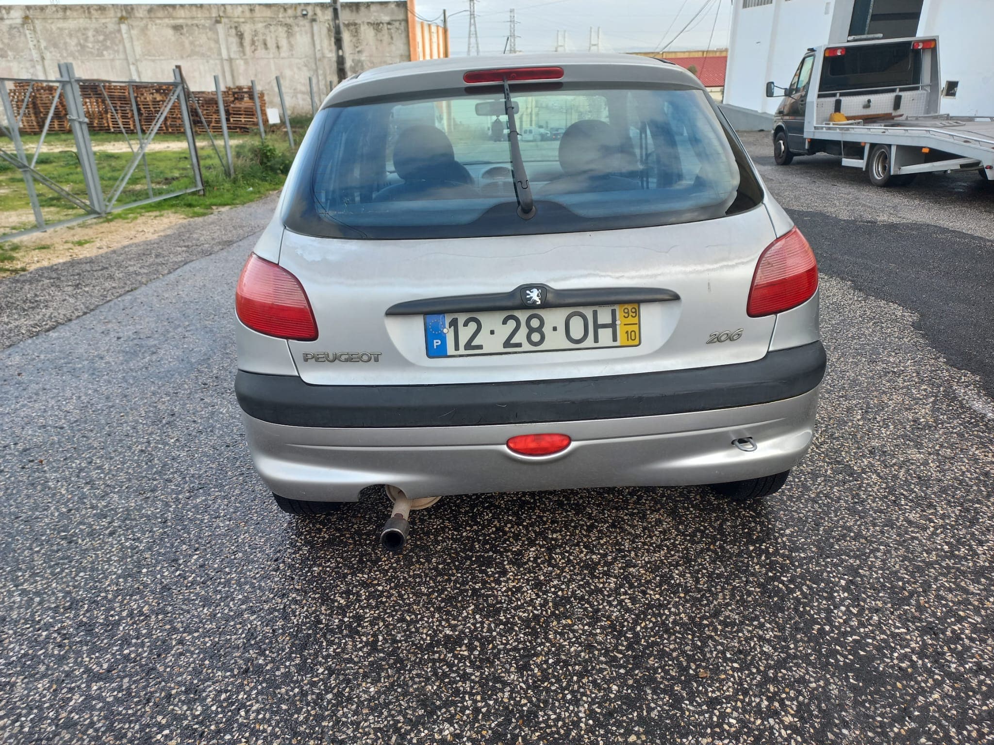 Peugeot 206 · Ano 1999 — image 5