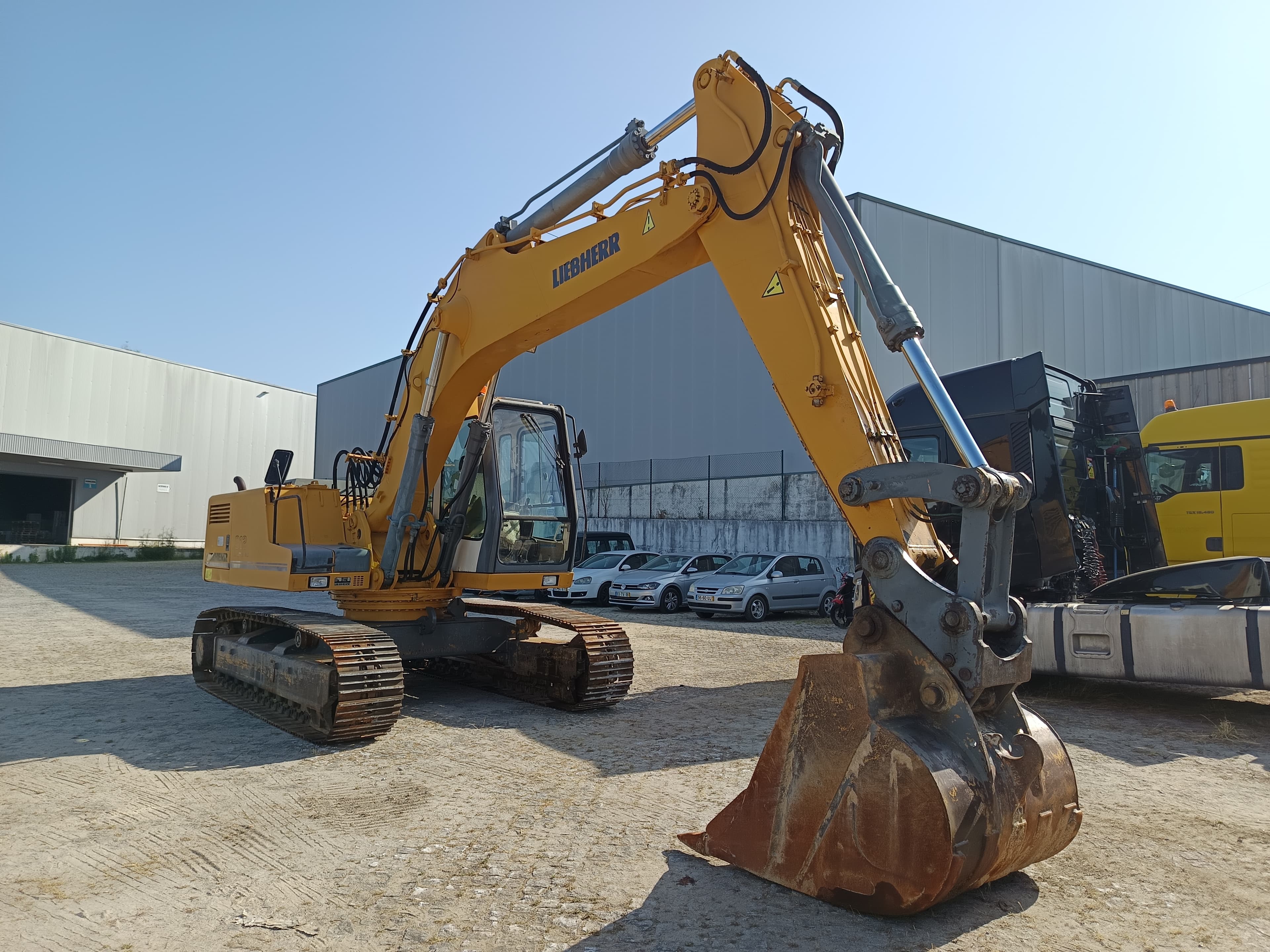 Giratória Liebherr · Ano 1994 — image 2