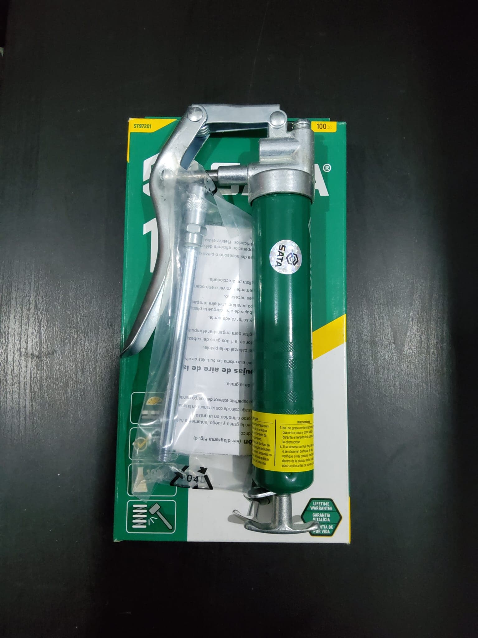 PISTOLA DE LUBRIFICAÇÃO 100cc — image 1