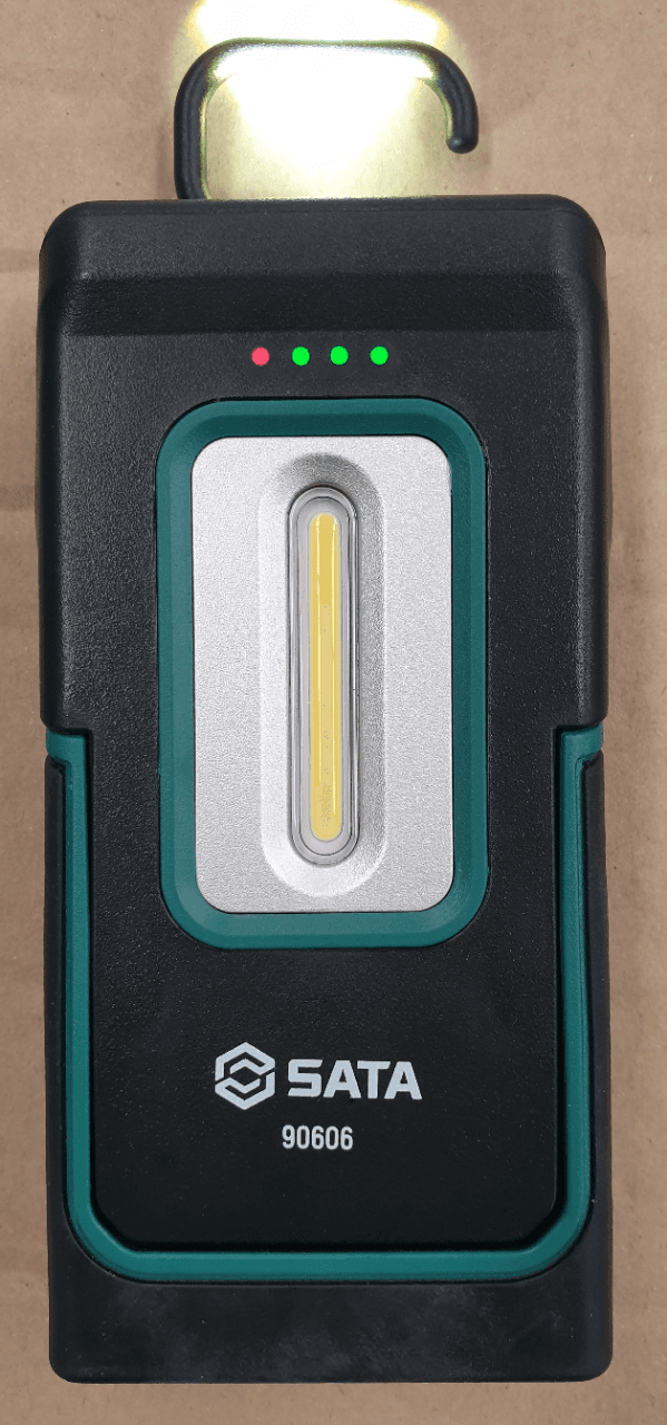 LUZ DE TRABALHO RECARREGÁVEL SEM FIOS INDUSTRIAL — imagem 4