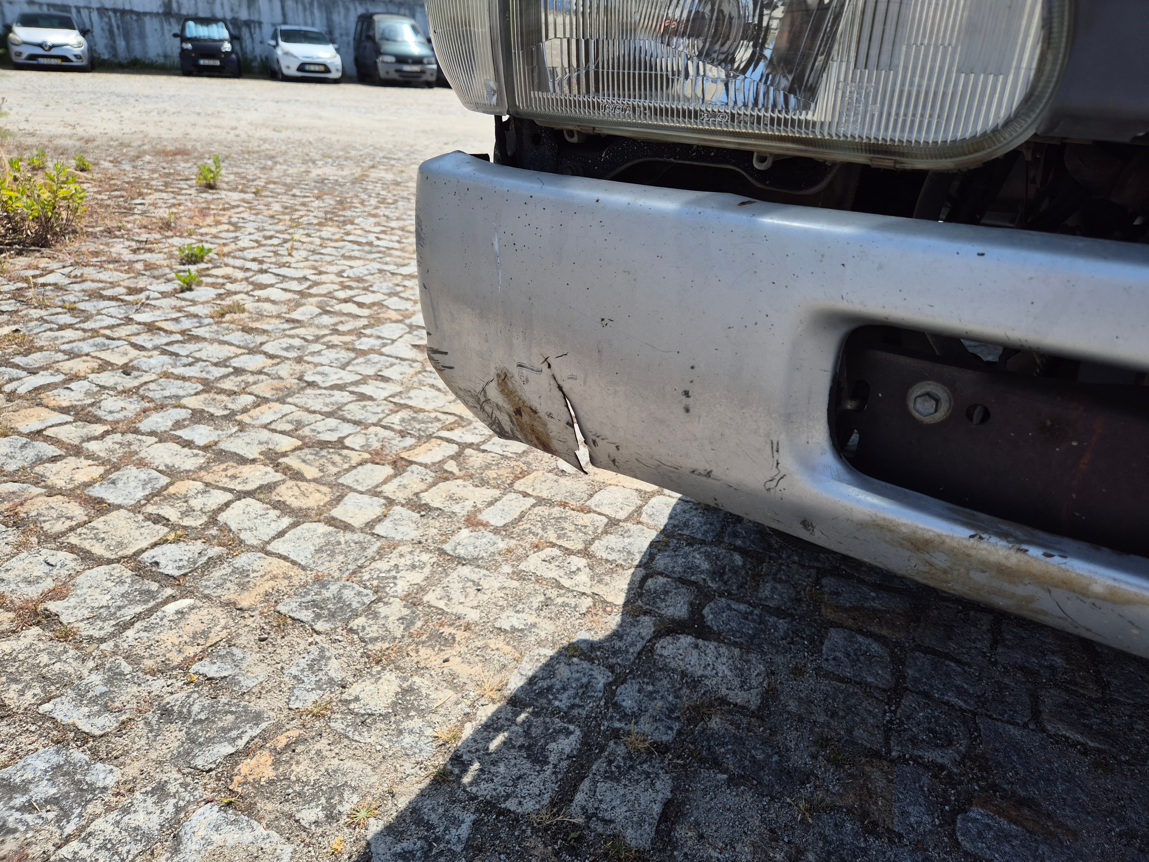 Toyota Dyna · Ano 2000 — imagem 14
