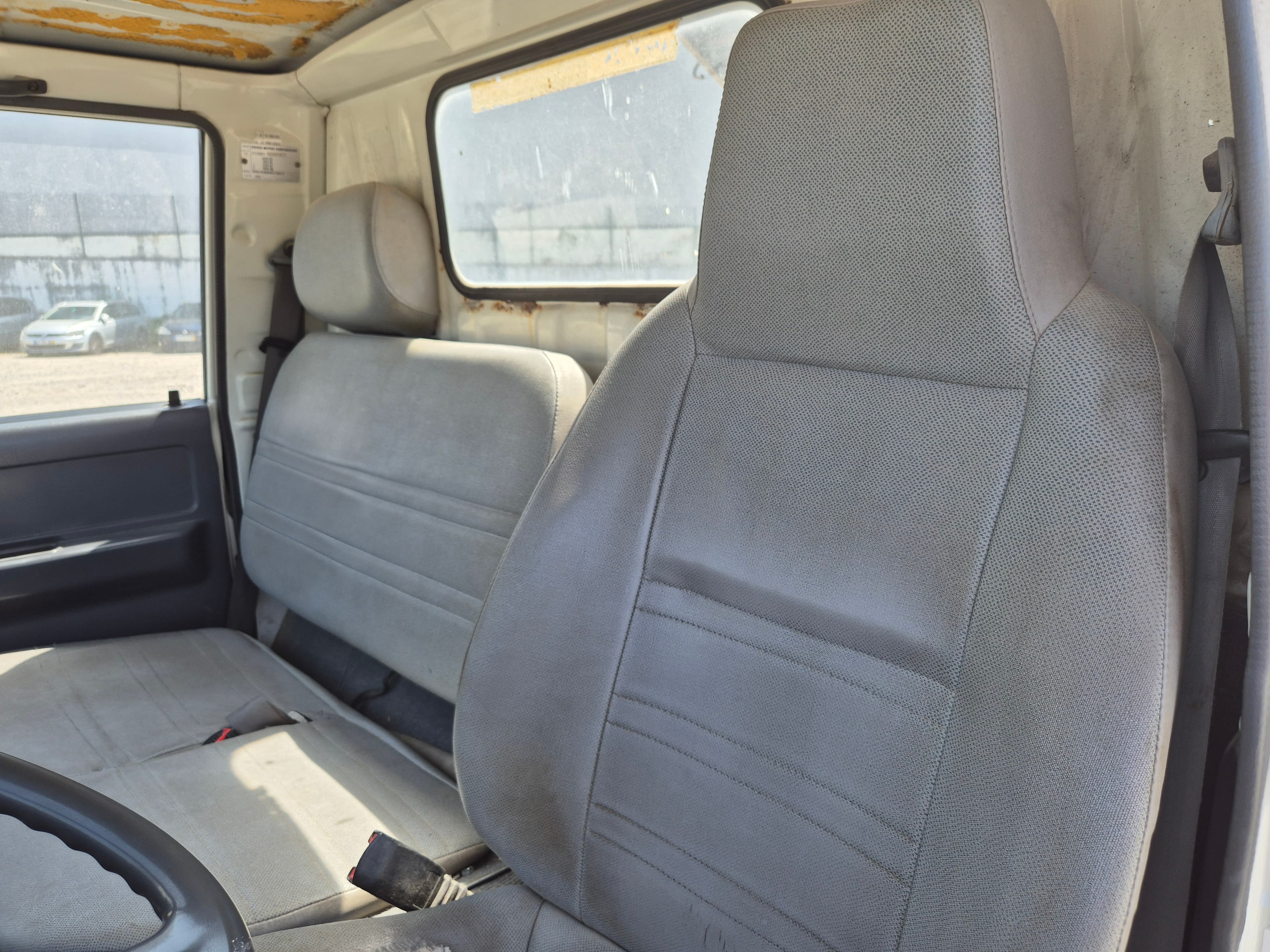 Toyota Dyna · Ano 2000 — imagem 23