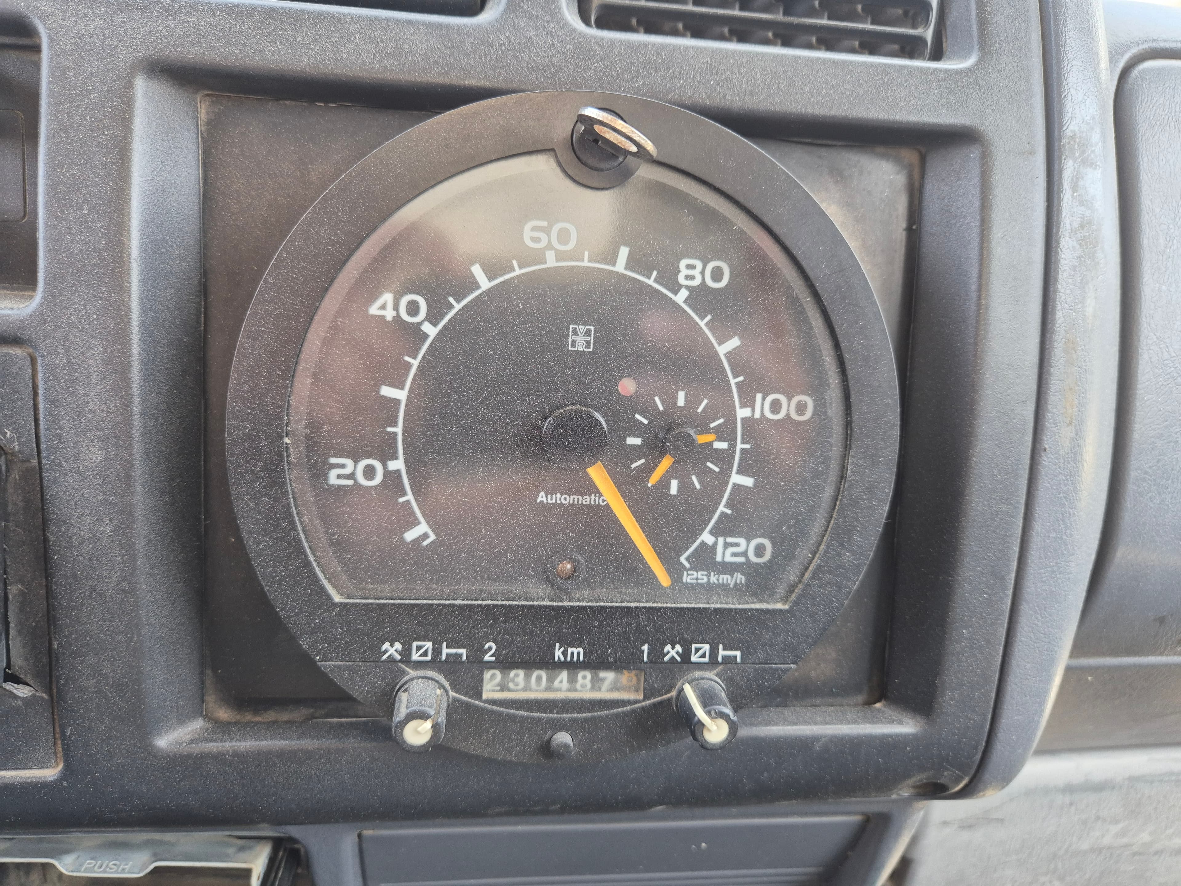 Toyota Dyna · Ano 2000 — imagem 32