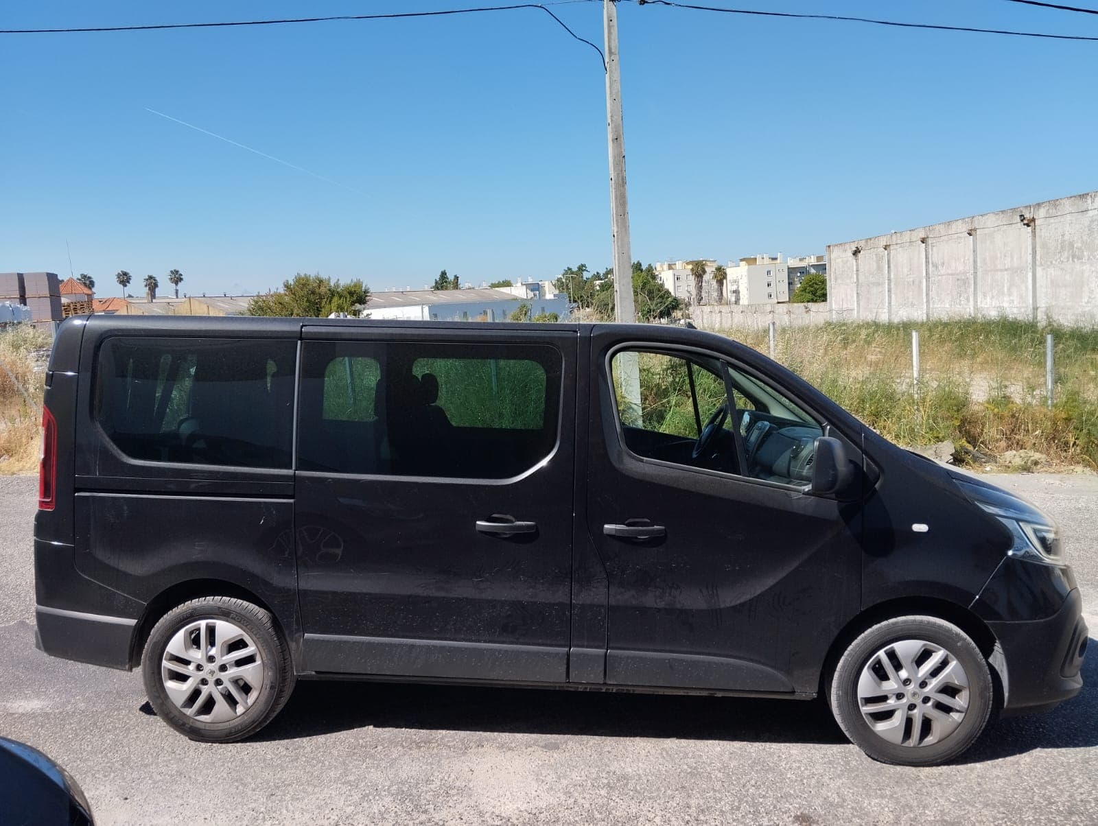 Renault Trafic · Ano 2020 — imagen 5