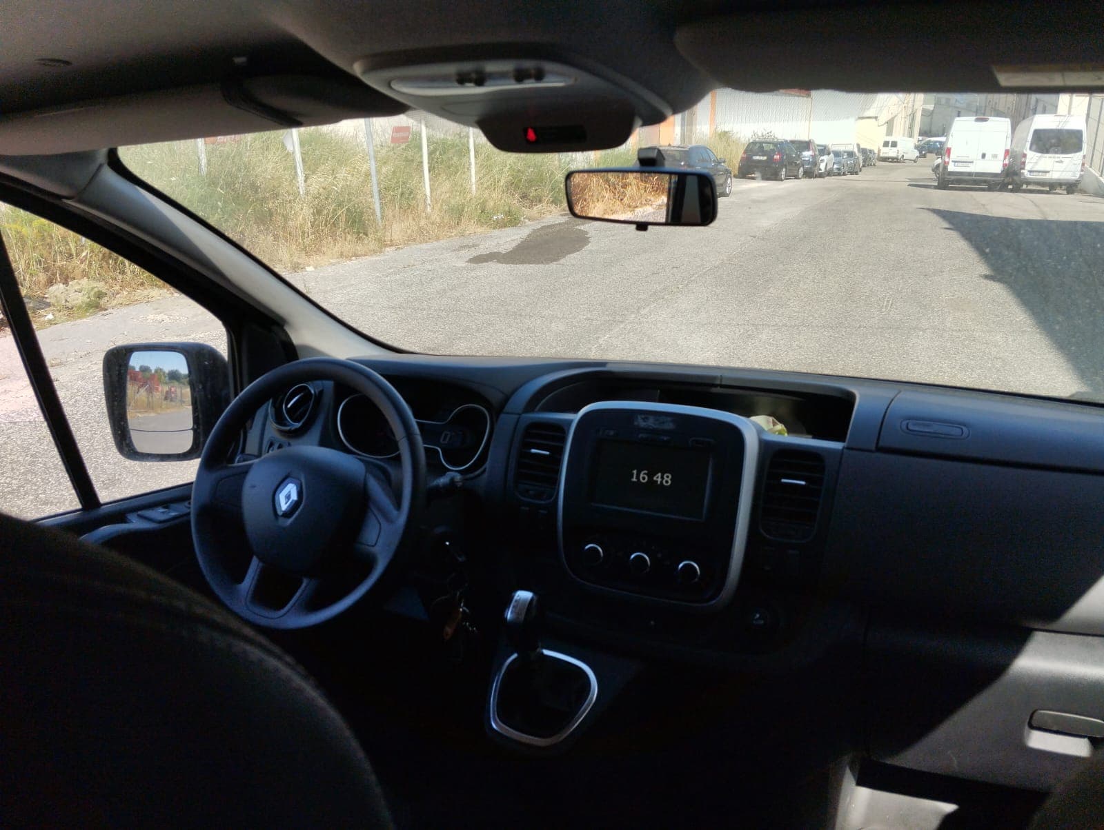 Renault Trafic · Ano 2020 — imagen 14