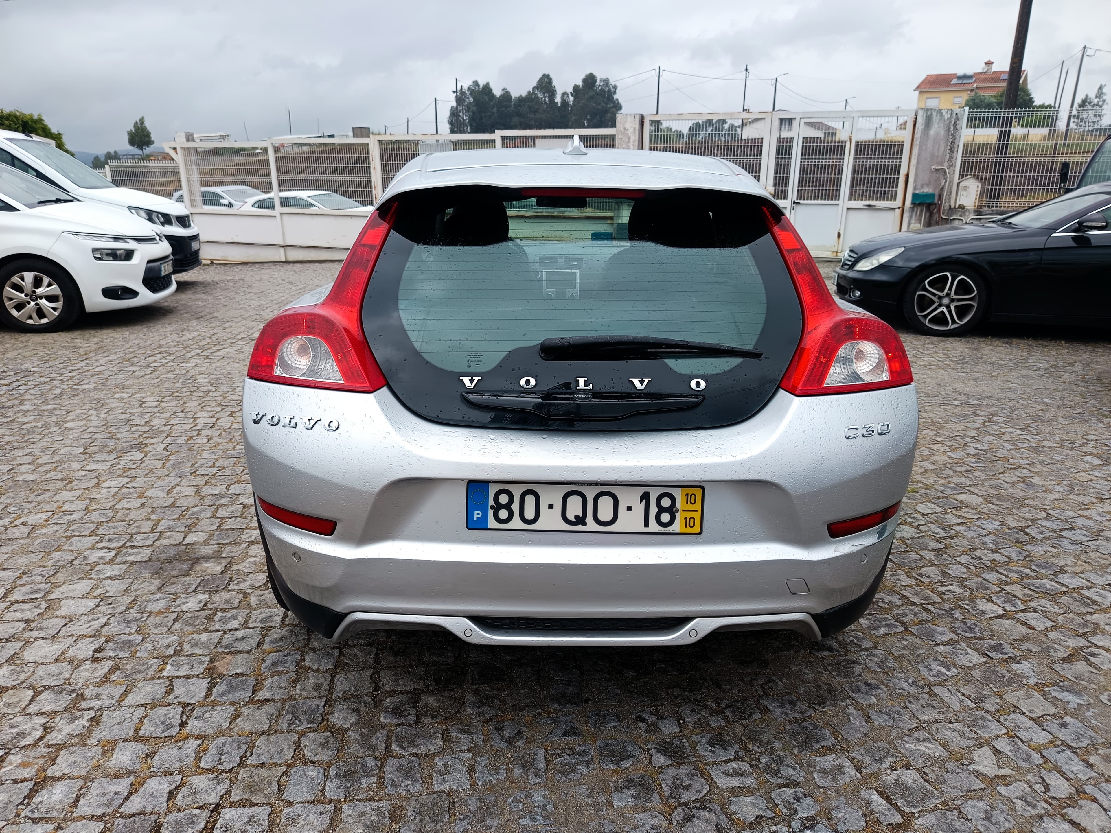 Volvo C30 · Ano 2010 — imagem 5