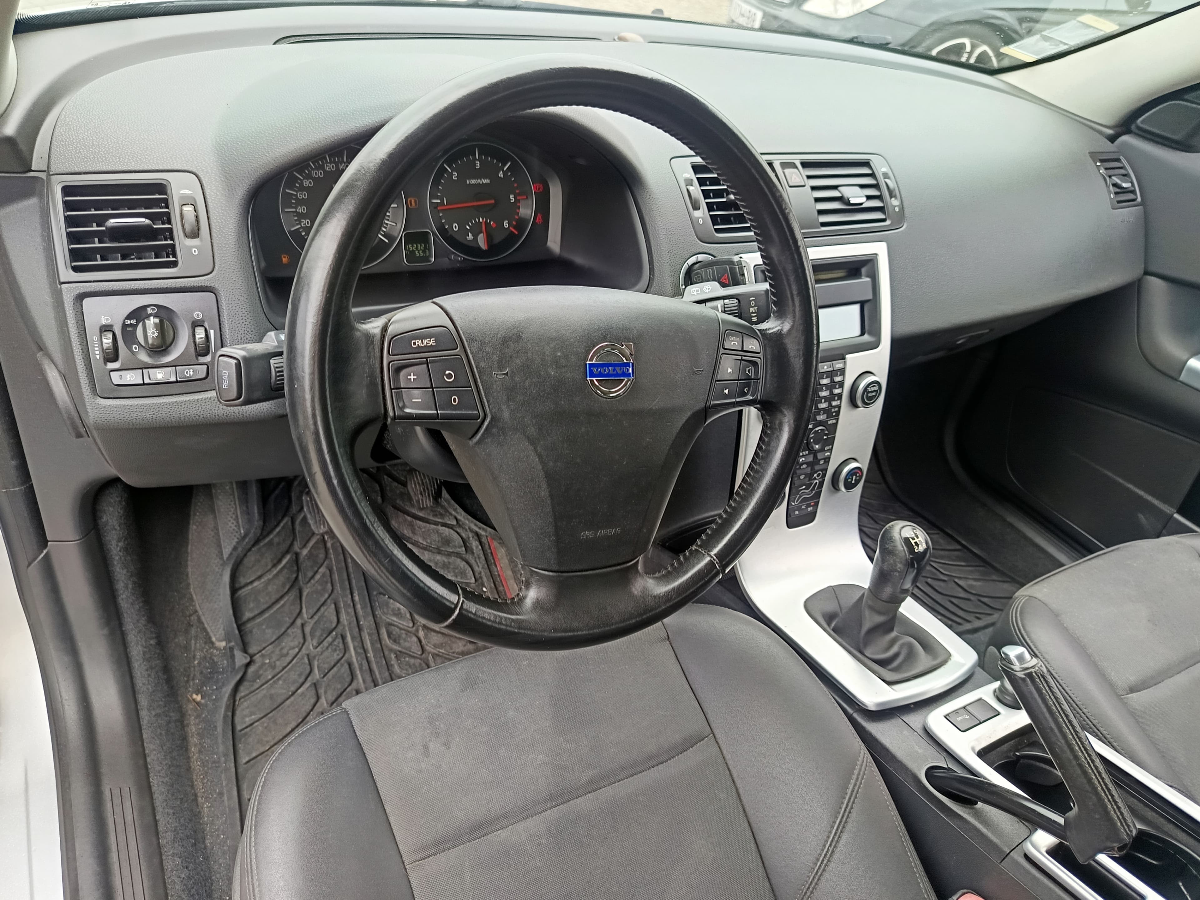Volvo C30 · Ano 2010 — imagem 34