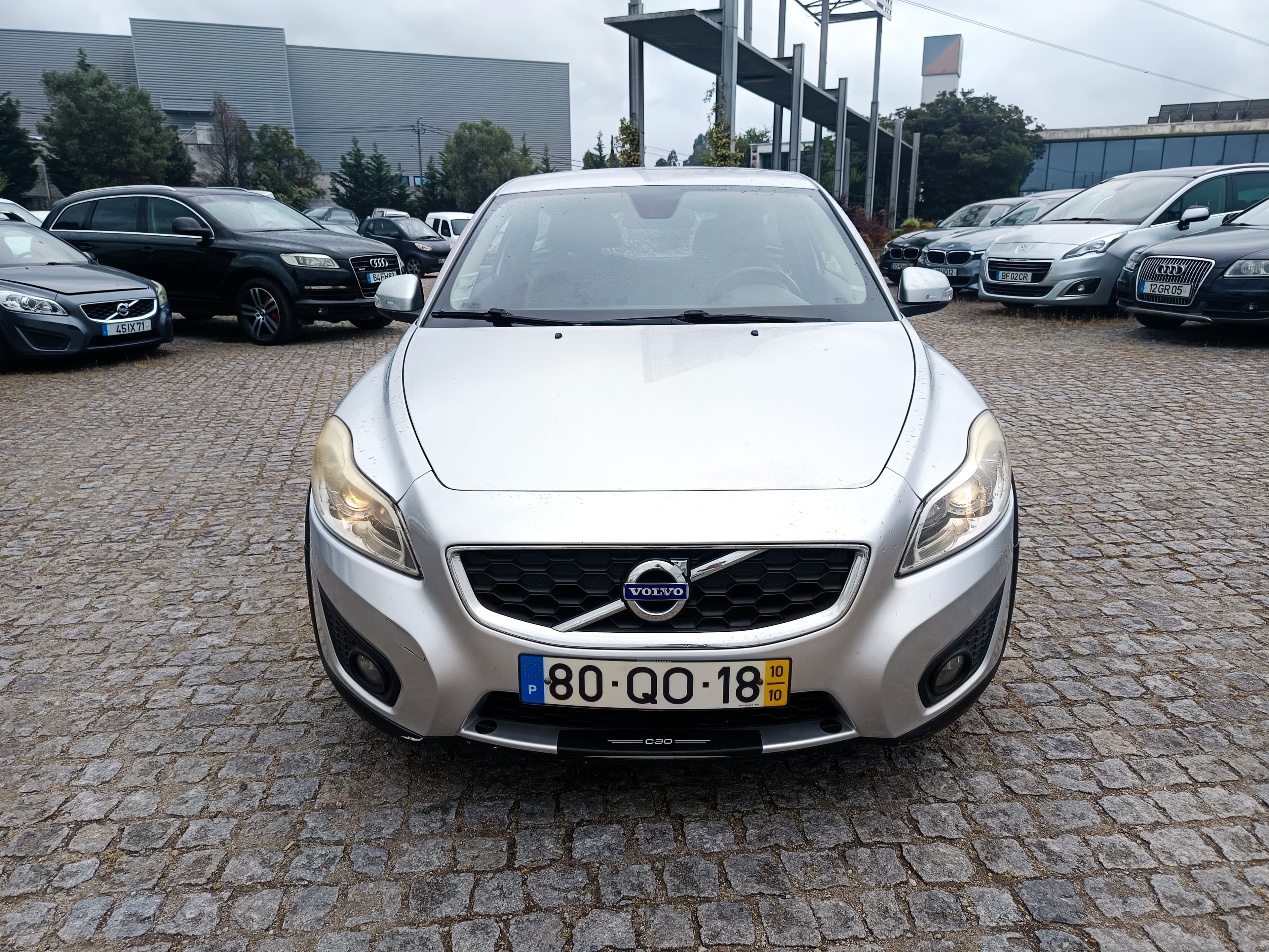 Volvo C30 · Ano 2010 — imagem 2