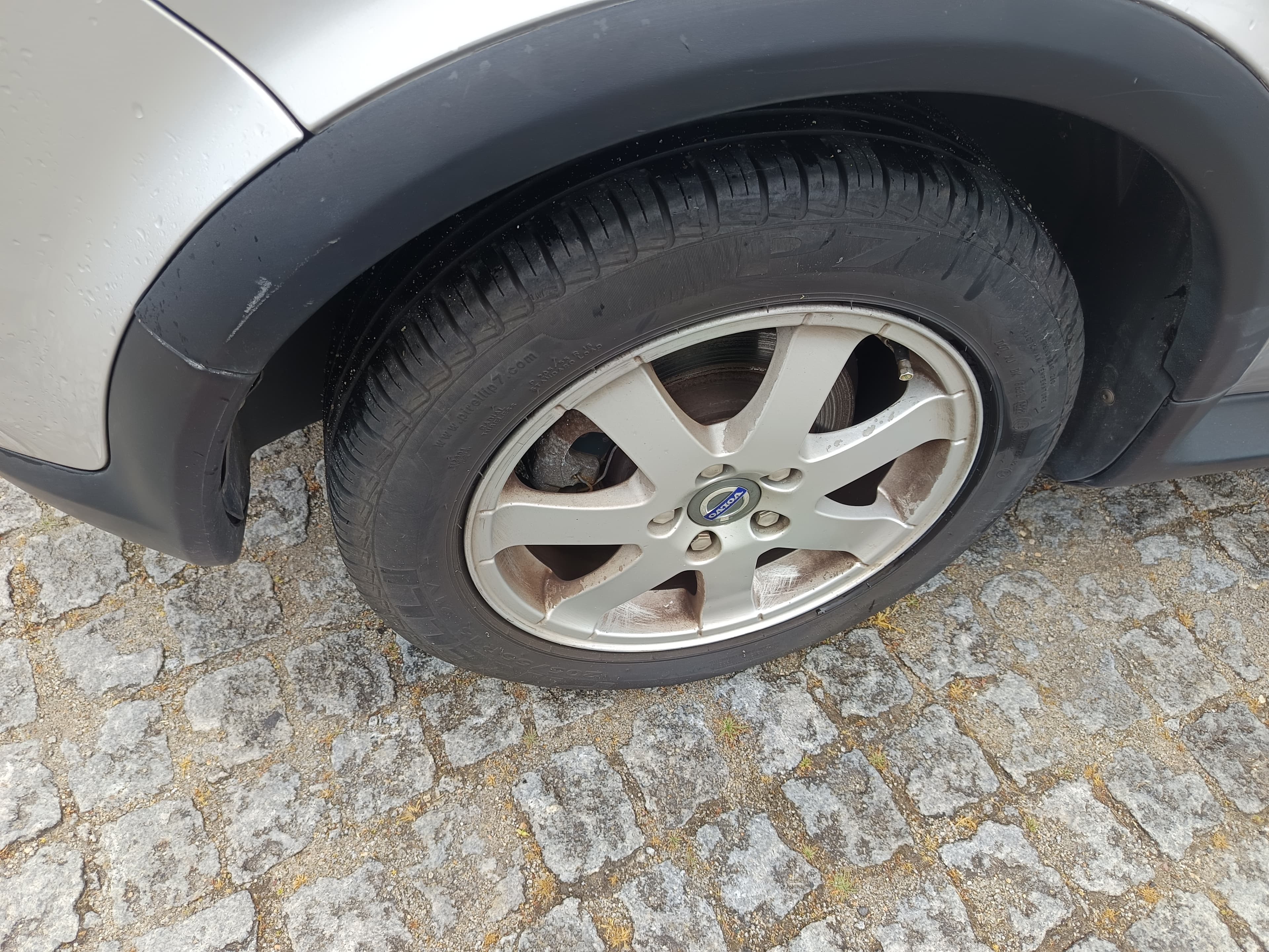 Volvo C30 · Ano 2010 — imagem 19