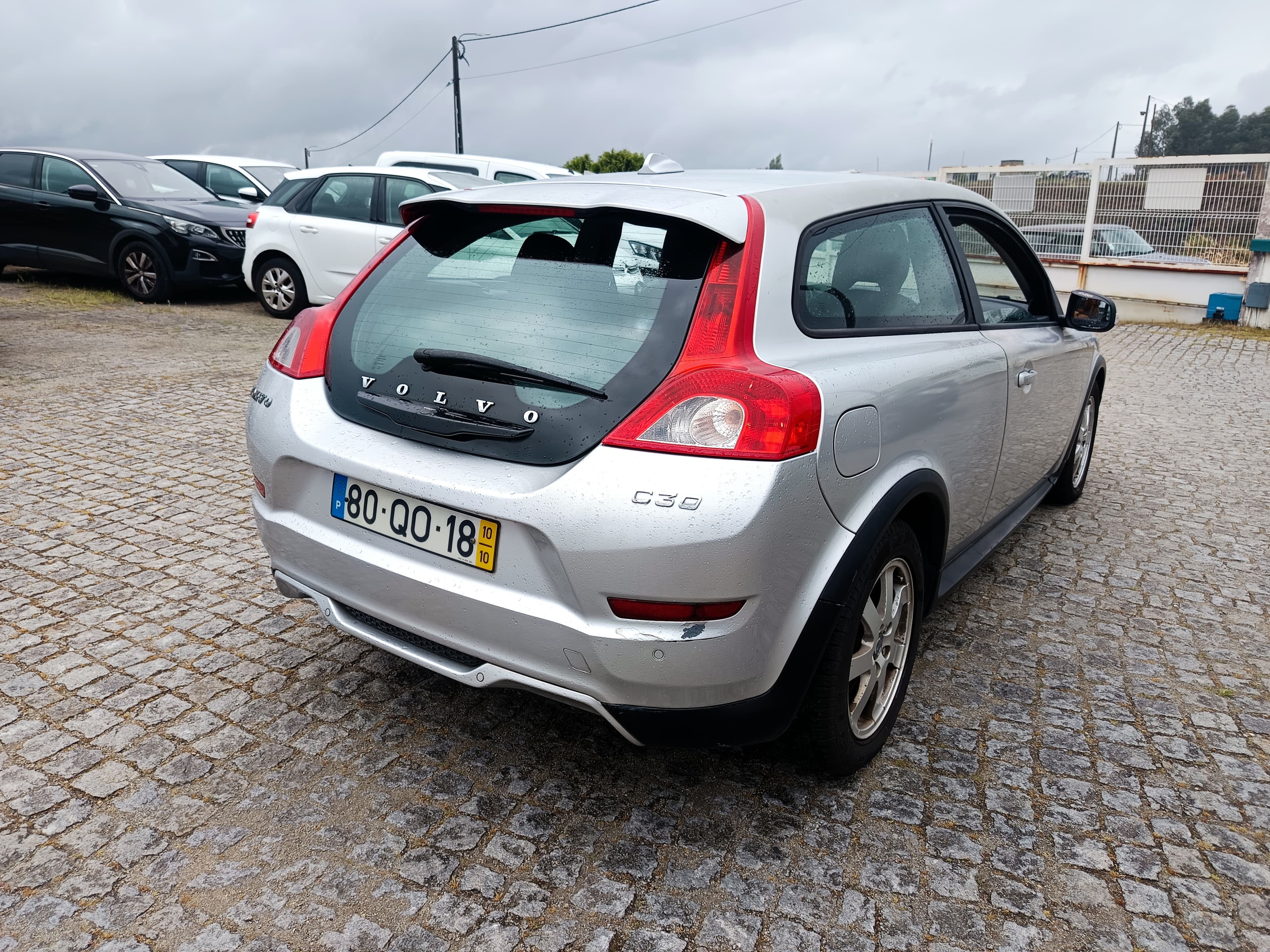 Volvo C30 · Ano 2010 — imagem 6