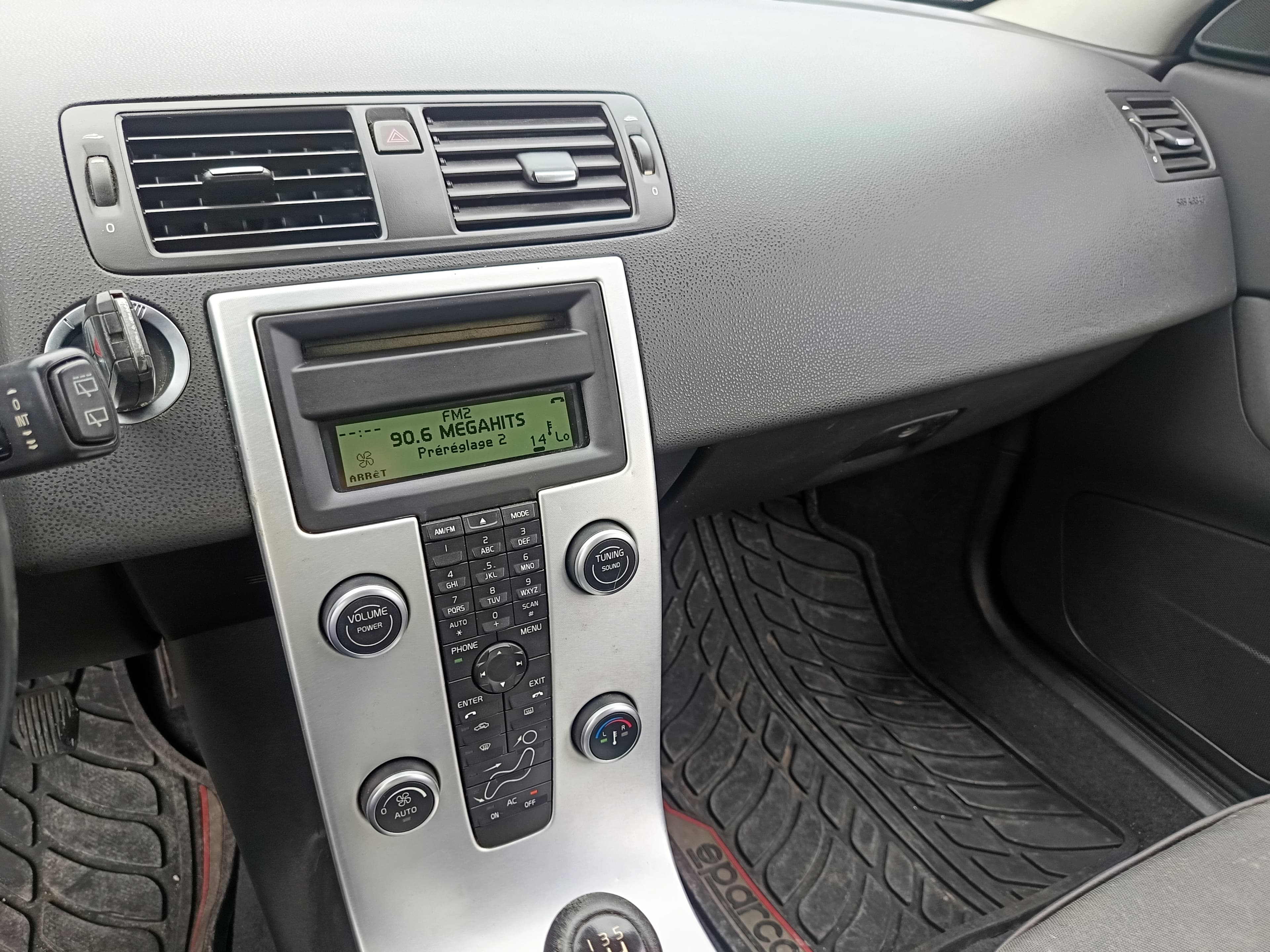 Volvo C30 · Ano 2010 — imagem 35