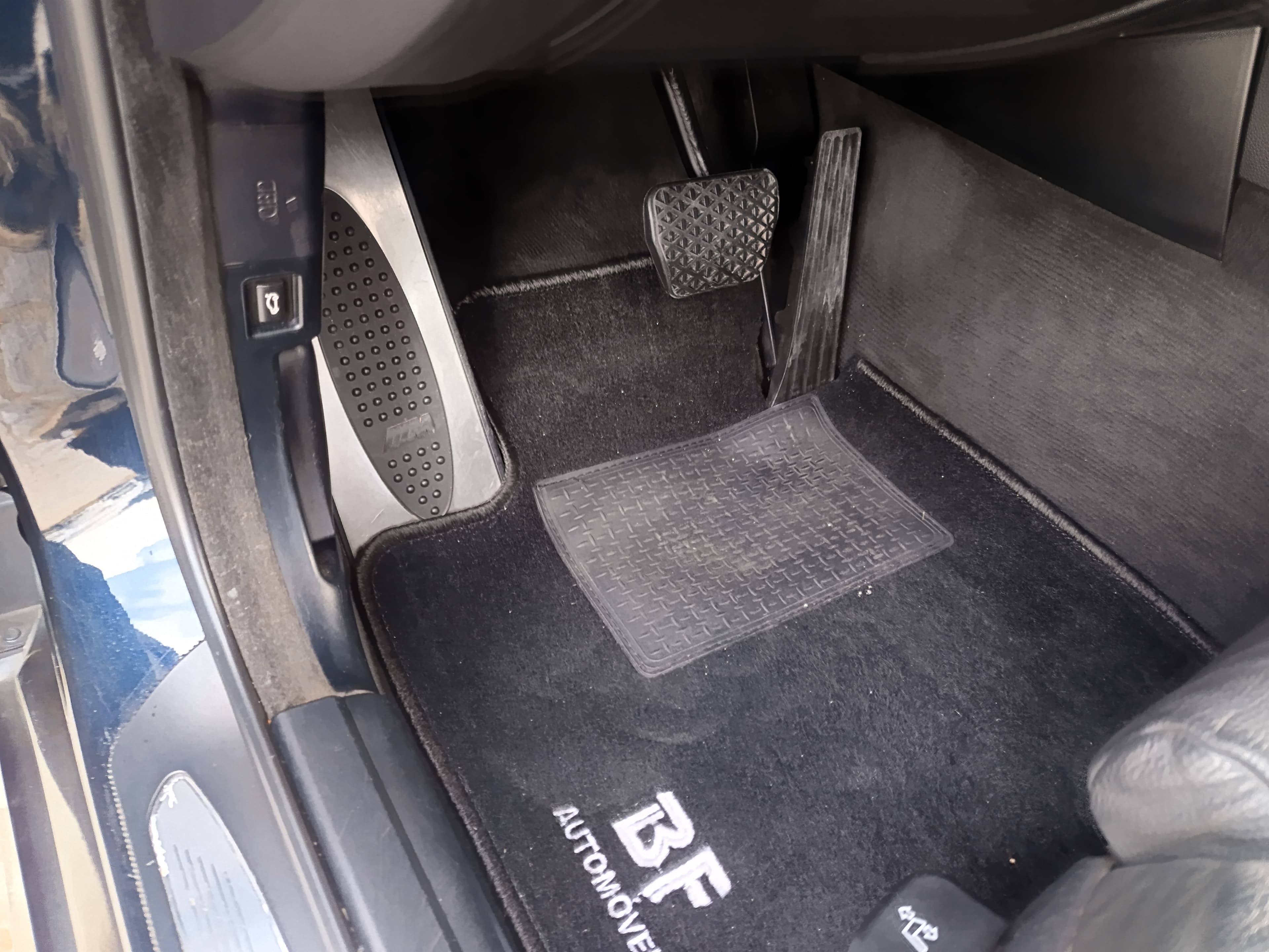 BMW 520D · Ano 2008 — imagen 30